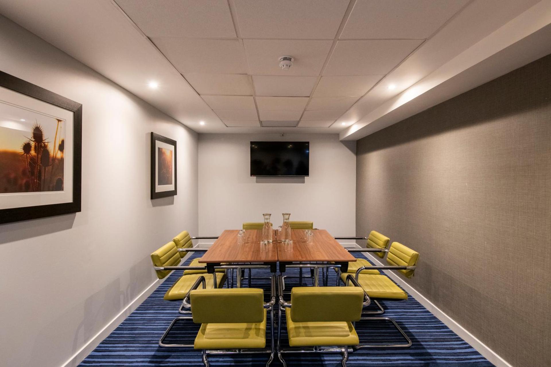 Meeting/conference room