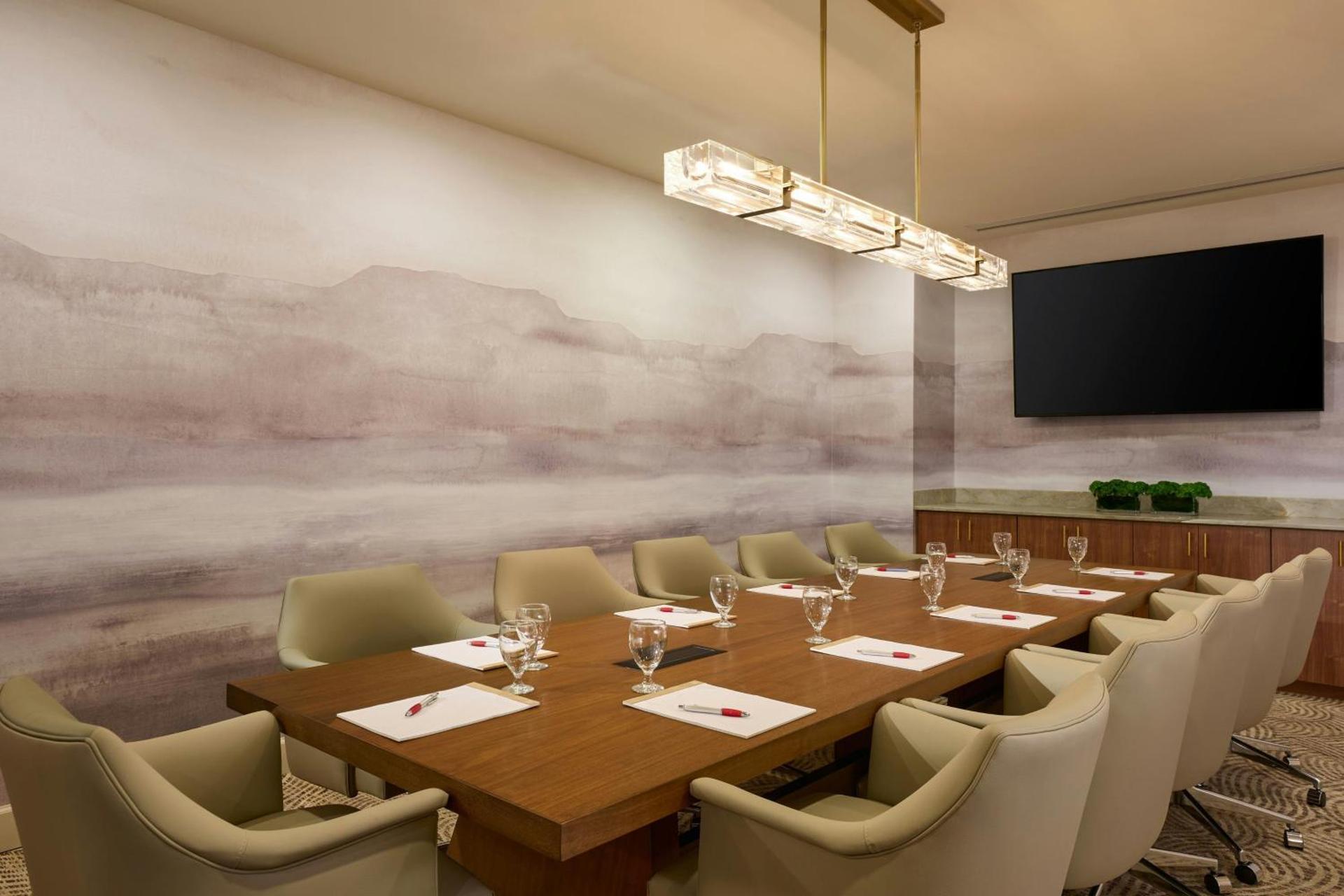 Meeting/conference room