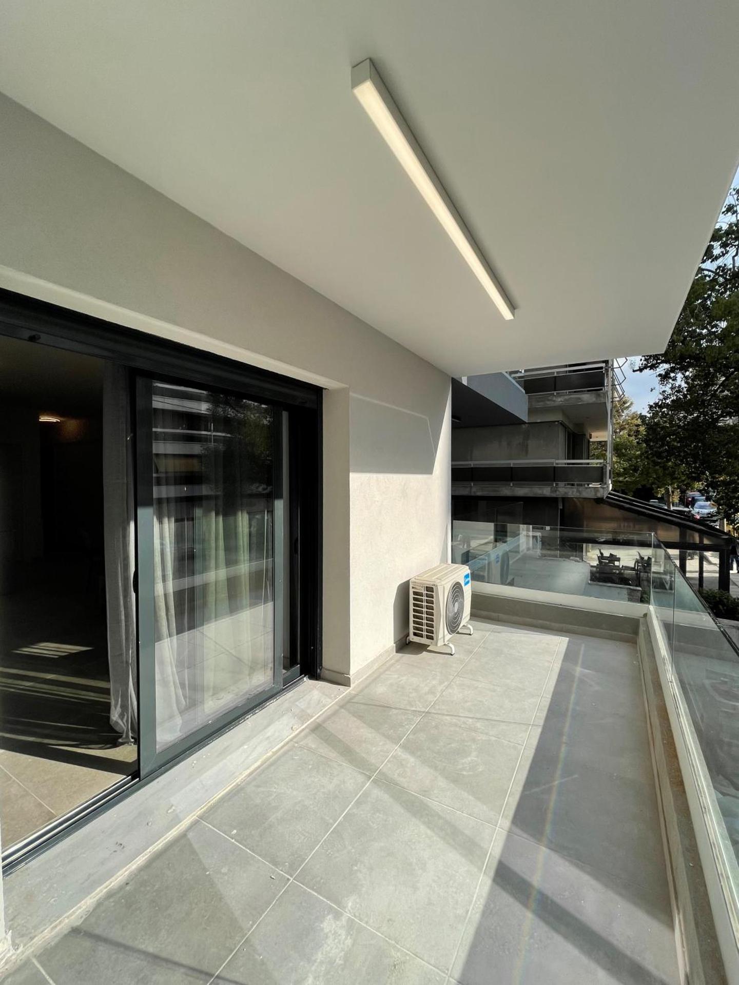 Athenean Modern Escape near Marina Floisvos