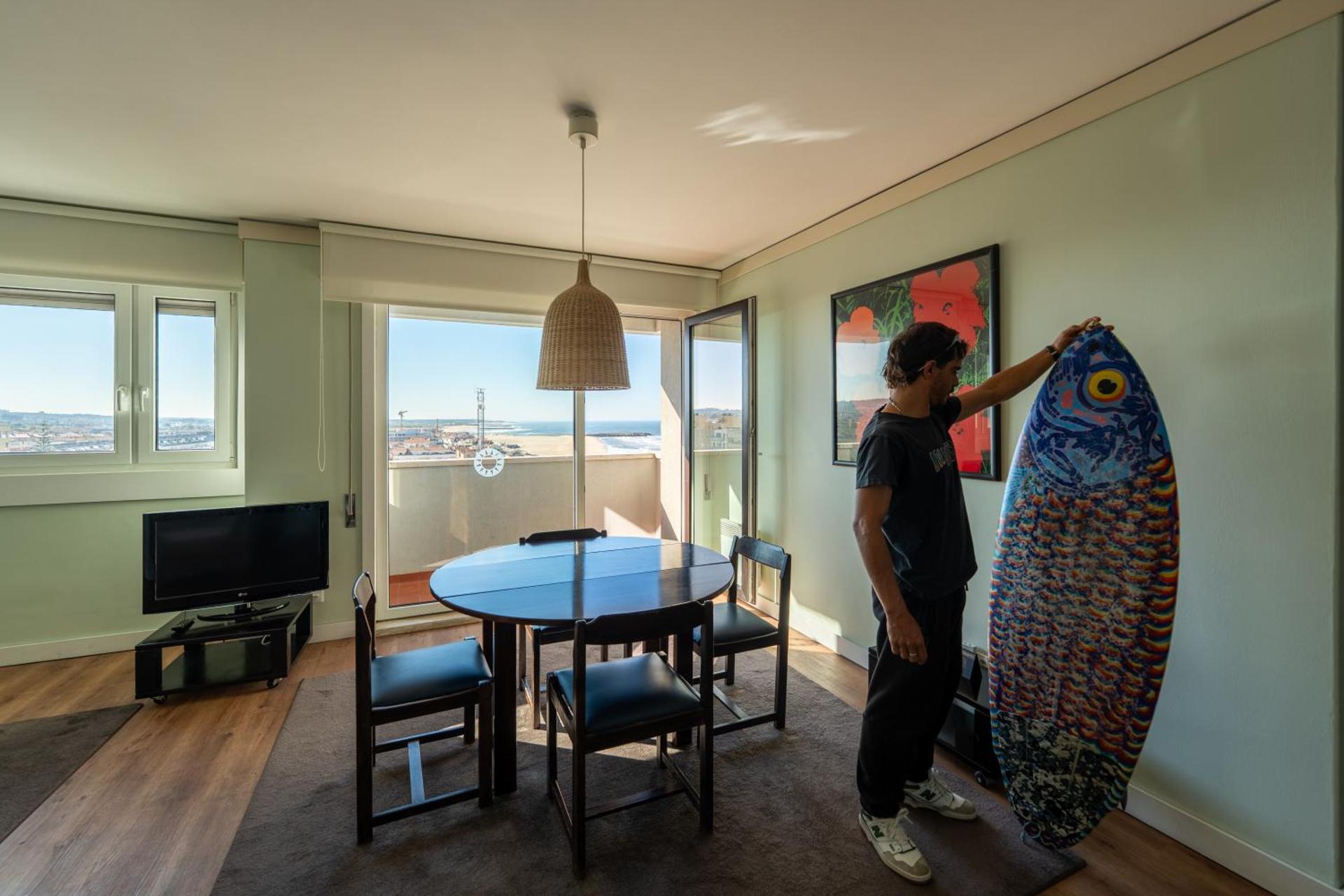 Communal lounge/ TV room