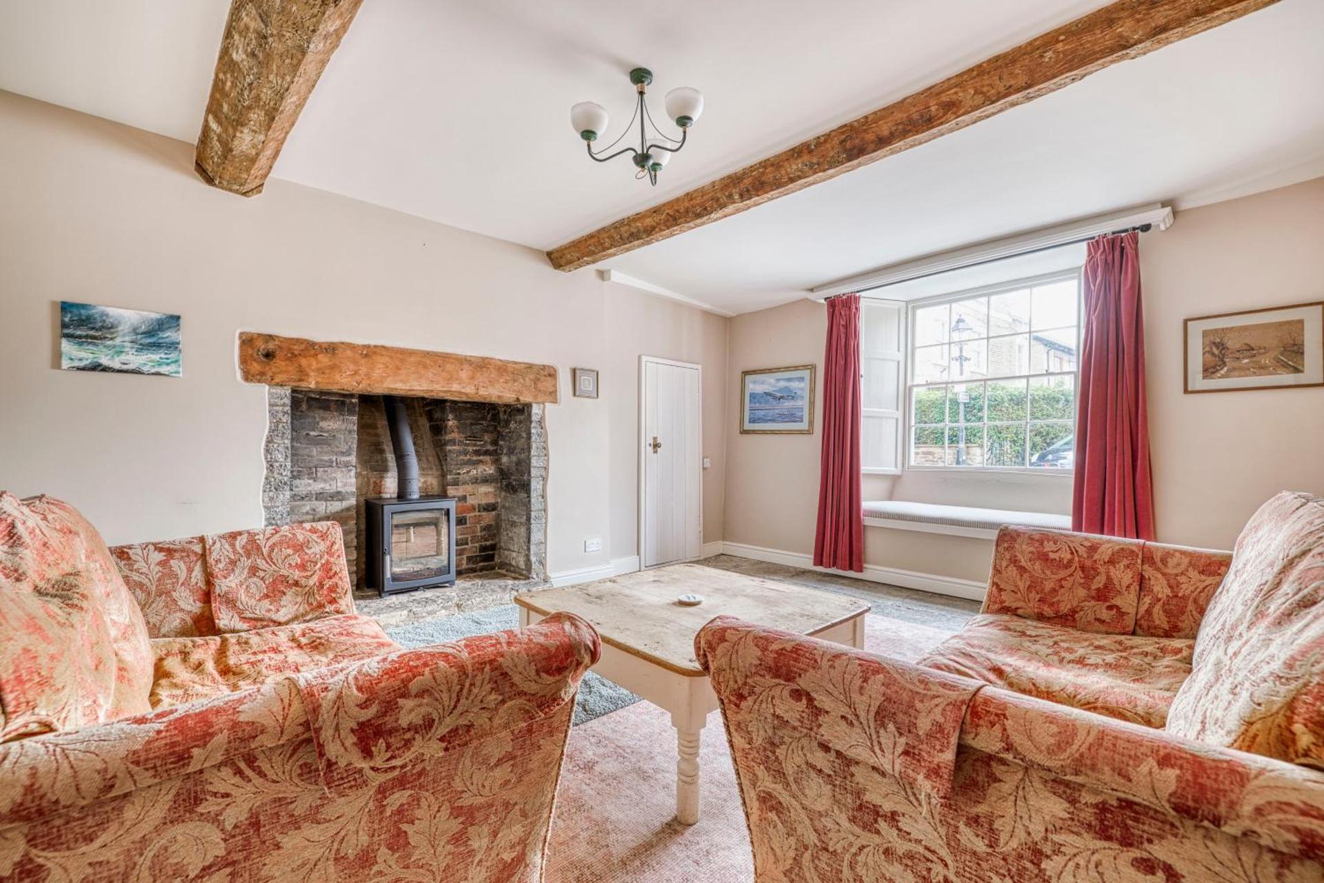 Old Bell House - Spacious Period Home in the Heart of Somerton
