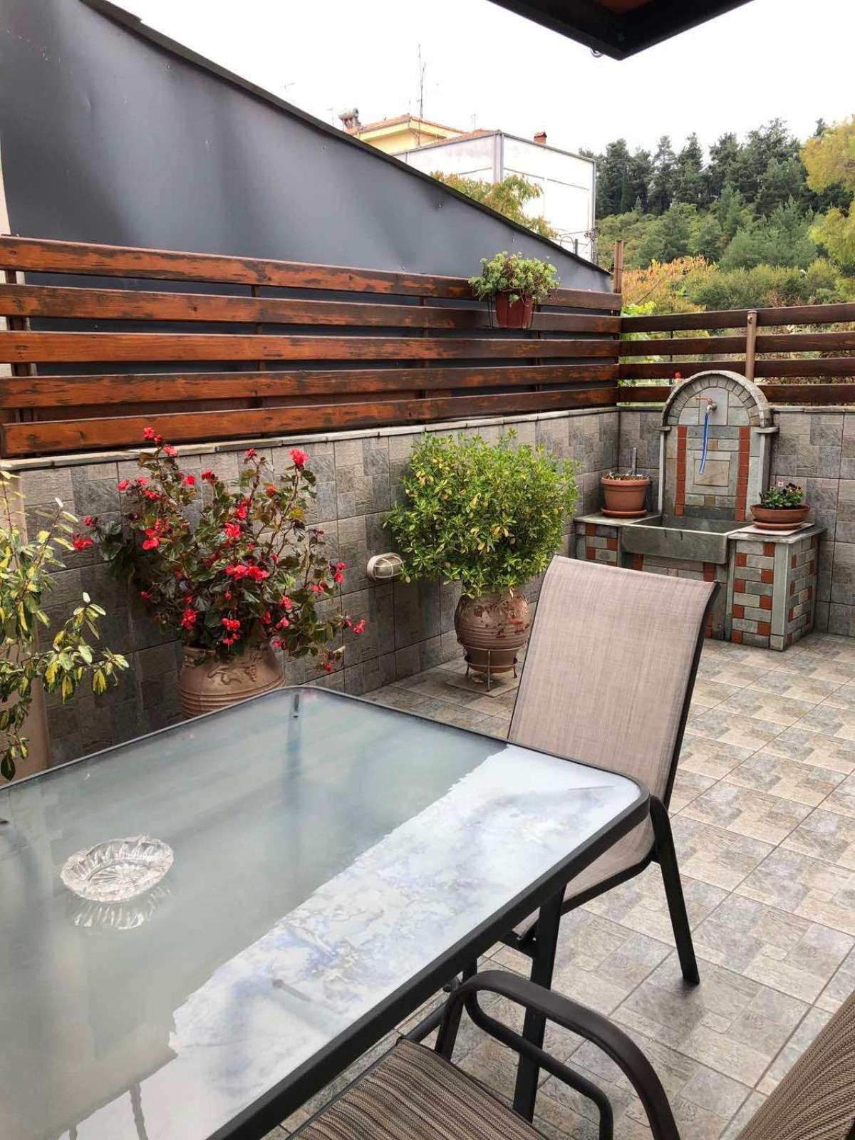 Inner courtyard view