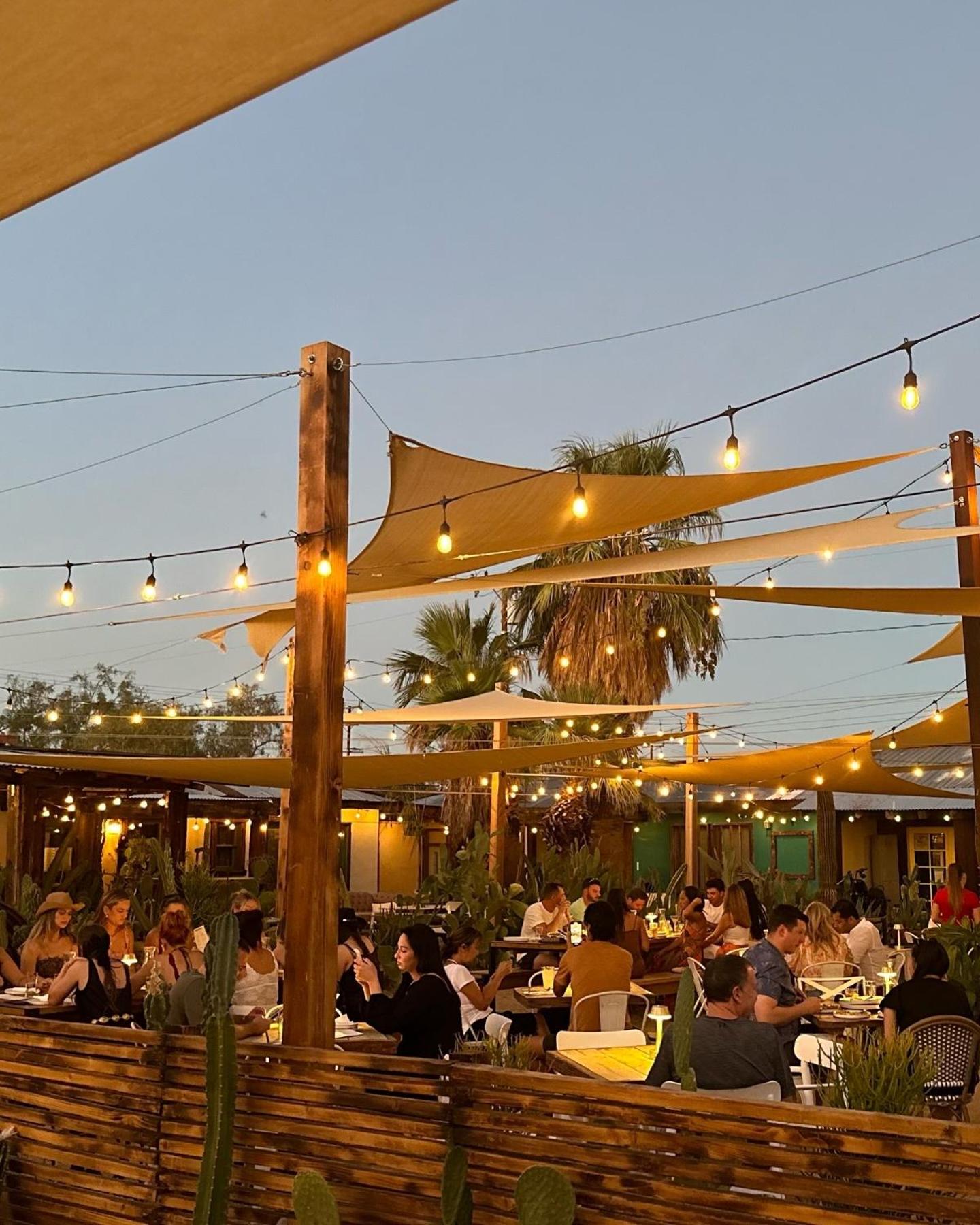 Restaurant/places to eat