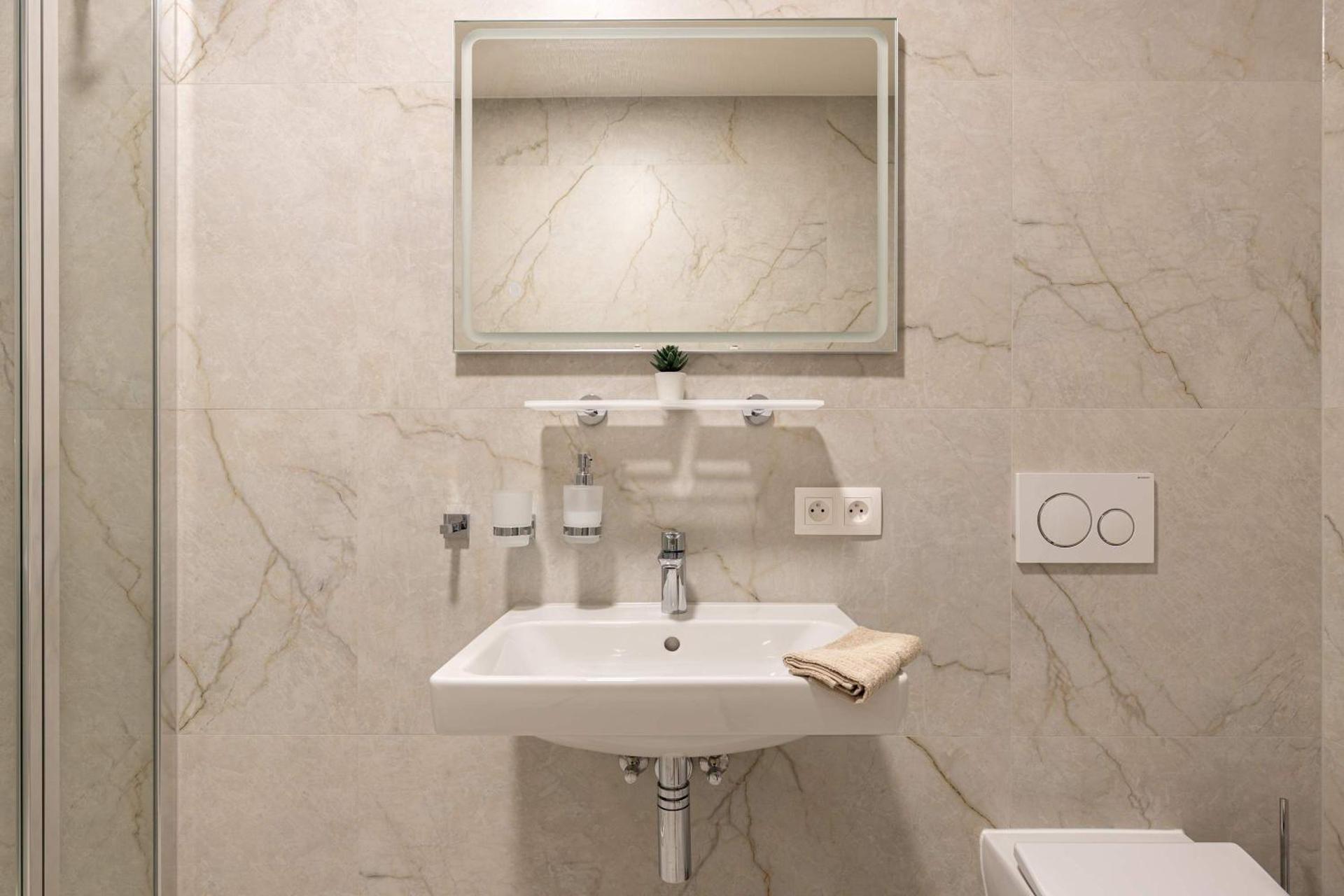 Central Cozy Bajcsy 31 Apartment