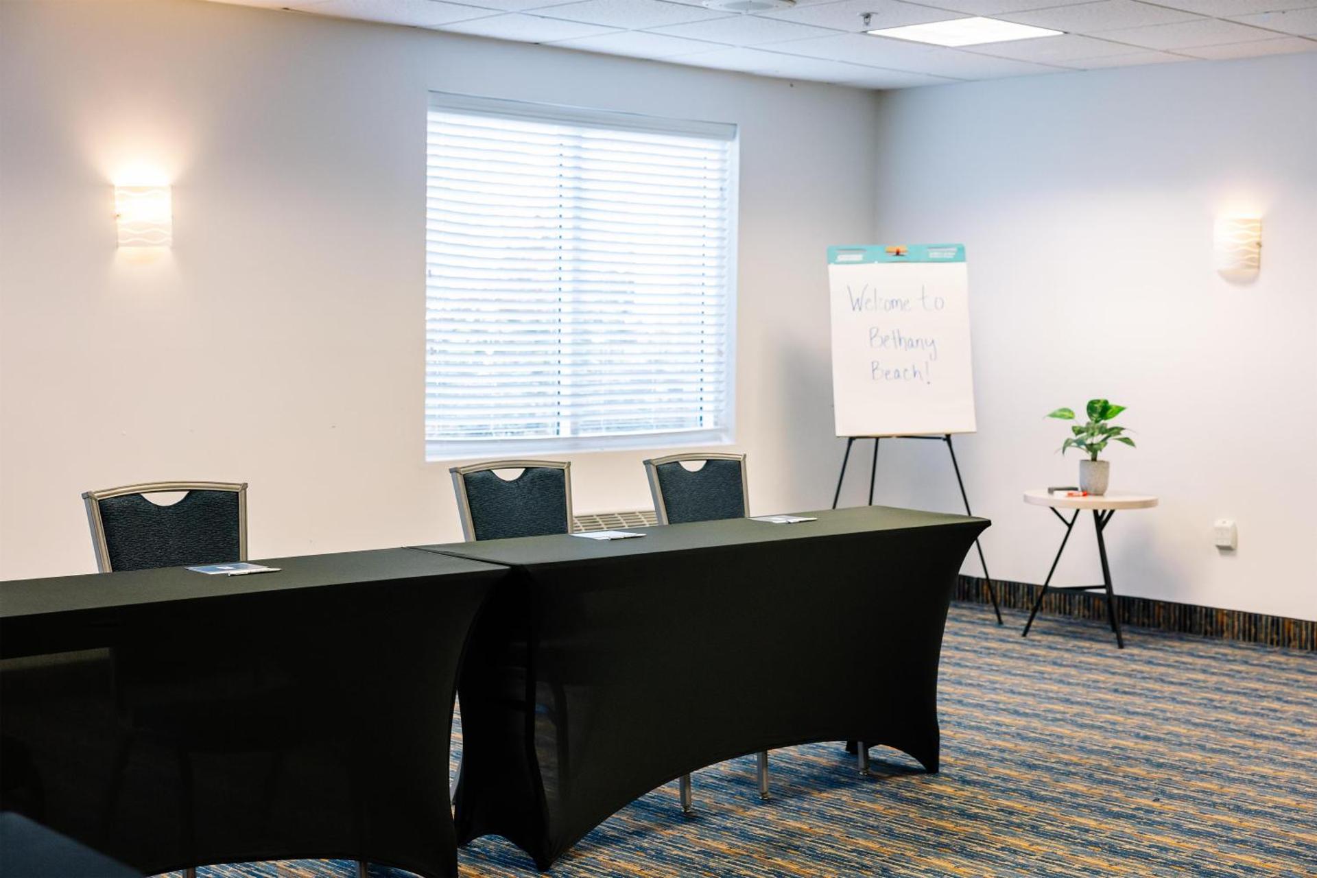 Meeting/conference room