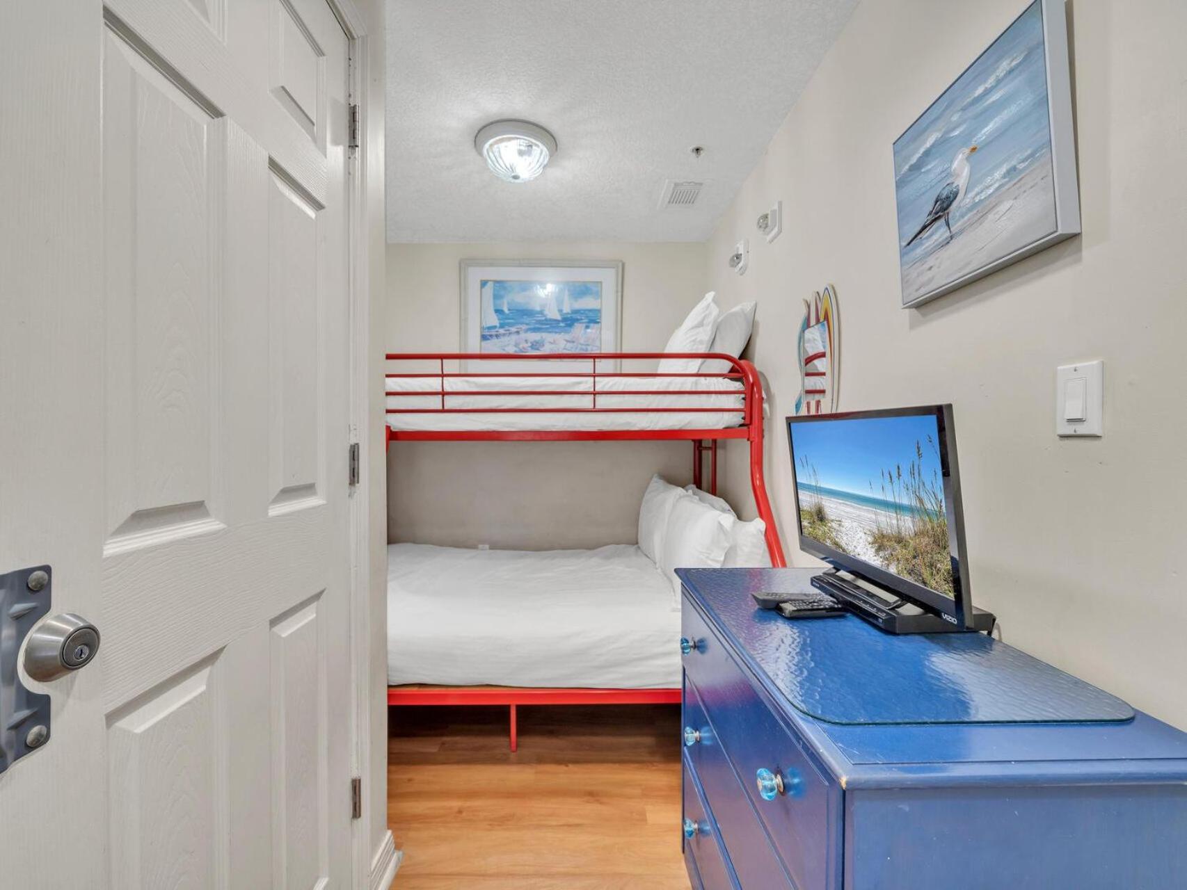 Destin West Gulfside 304 Two Bedroom with Bunks!!! Lazy River!!