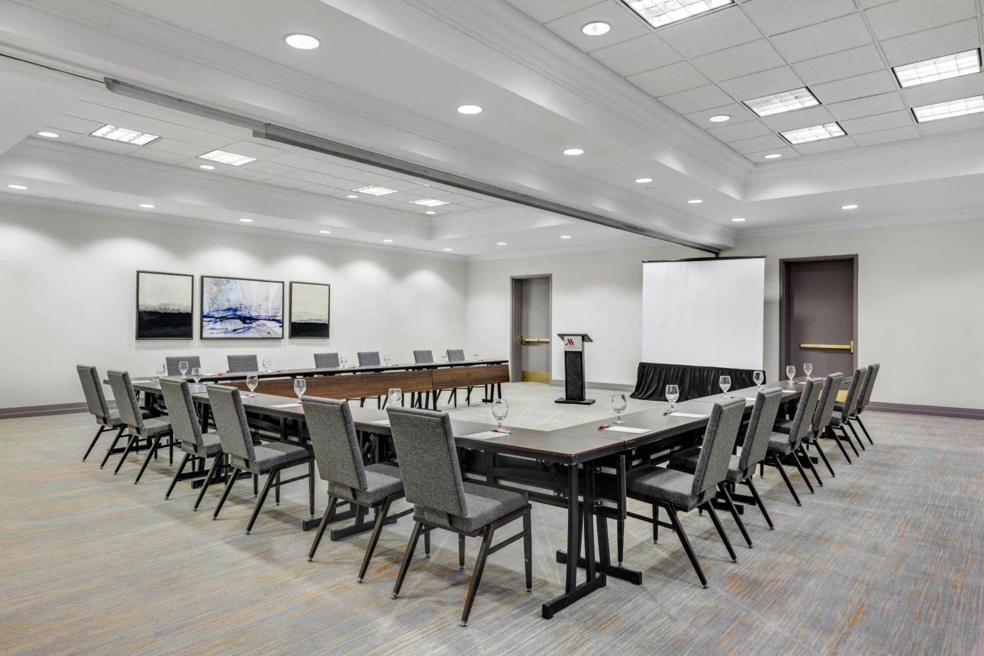 Meeting/conference room