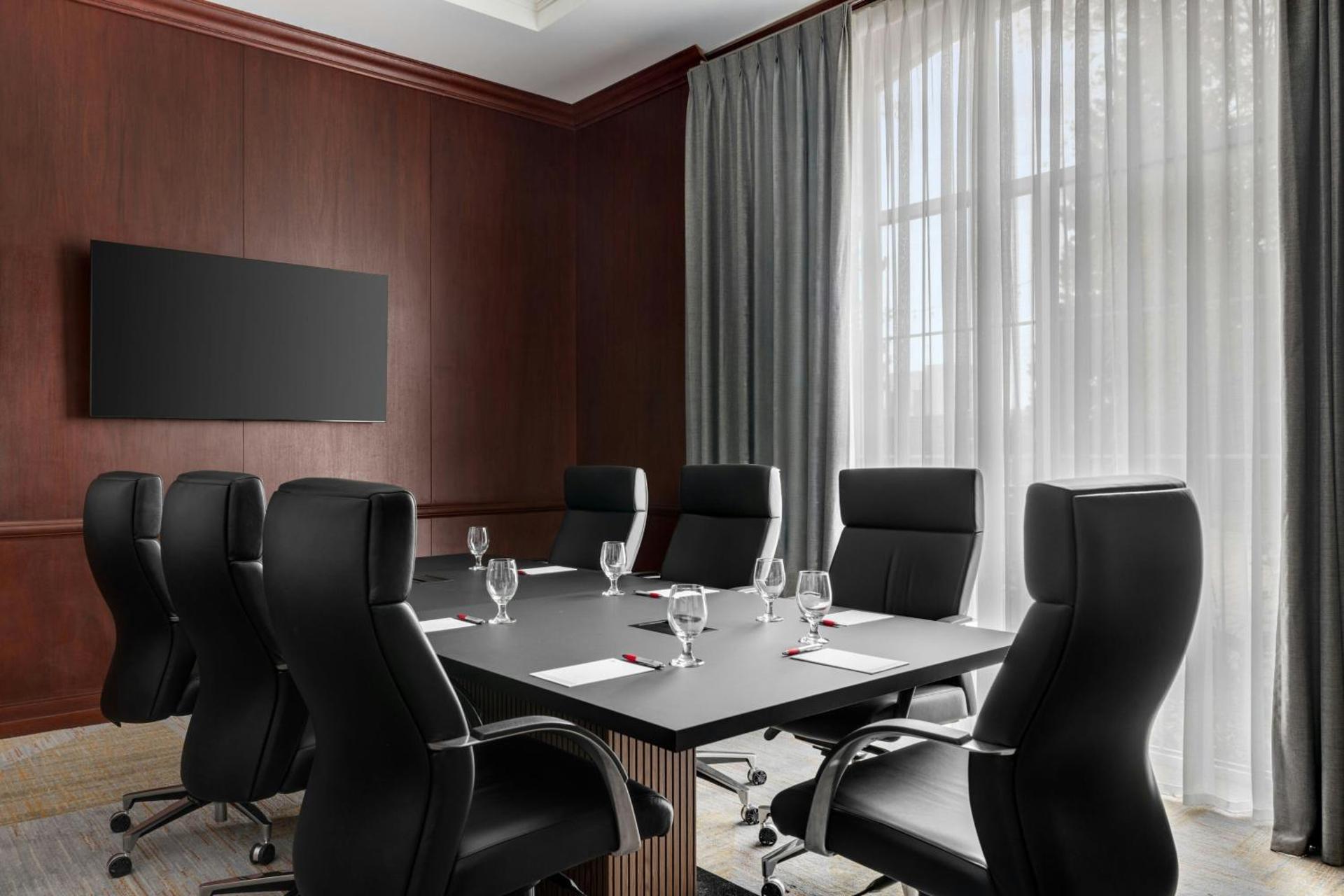 Meeting/conference room