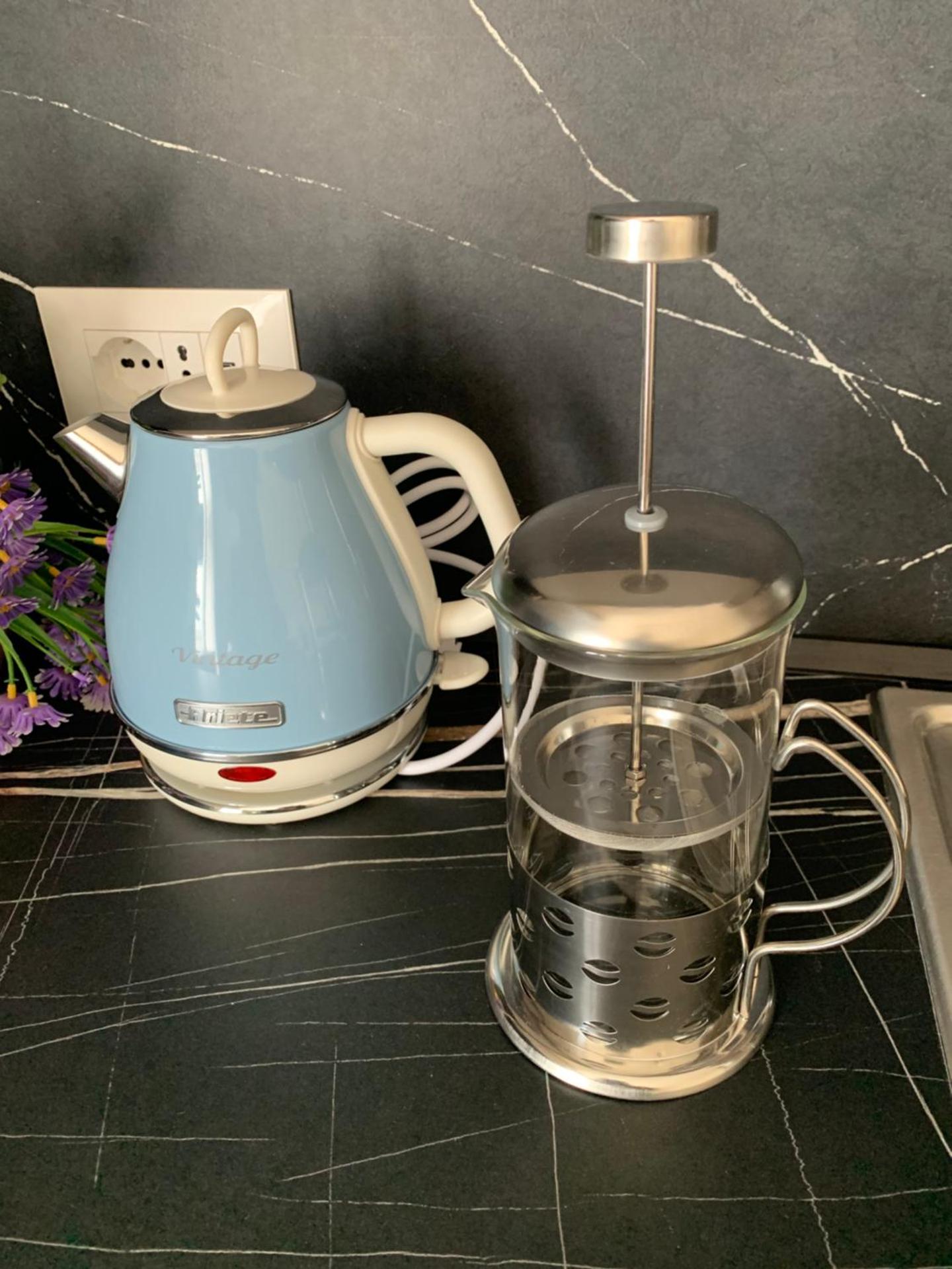 Coffee/tea facilities