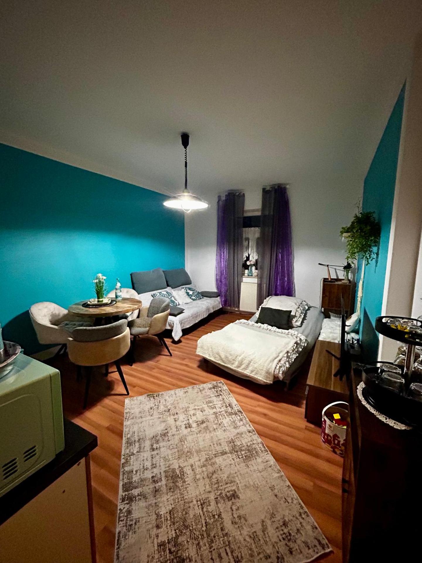 Ferienwohnung HAPPYHOME Bahnhofnah gemütlich familiär