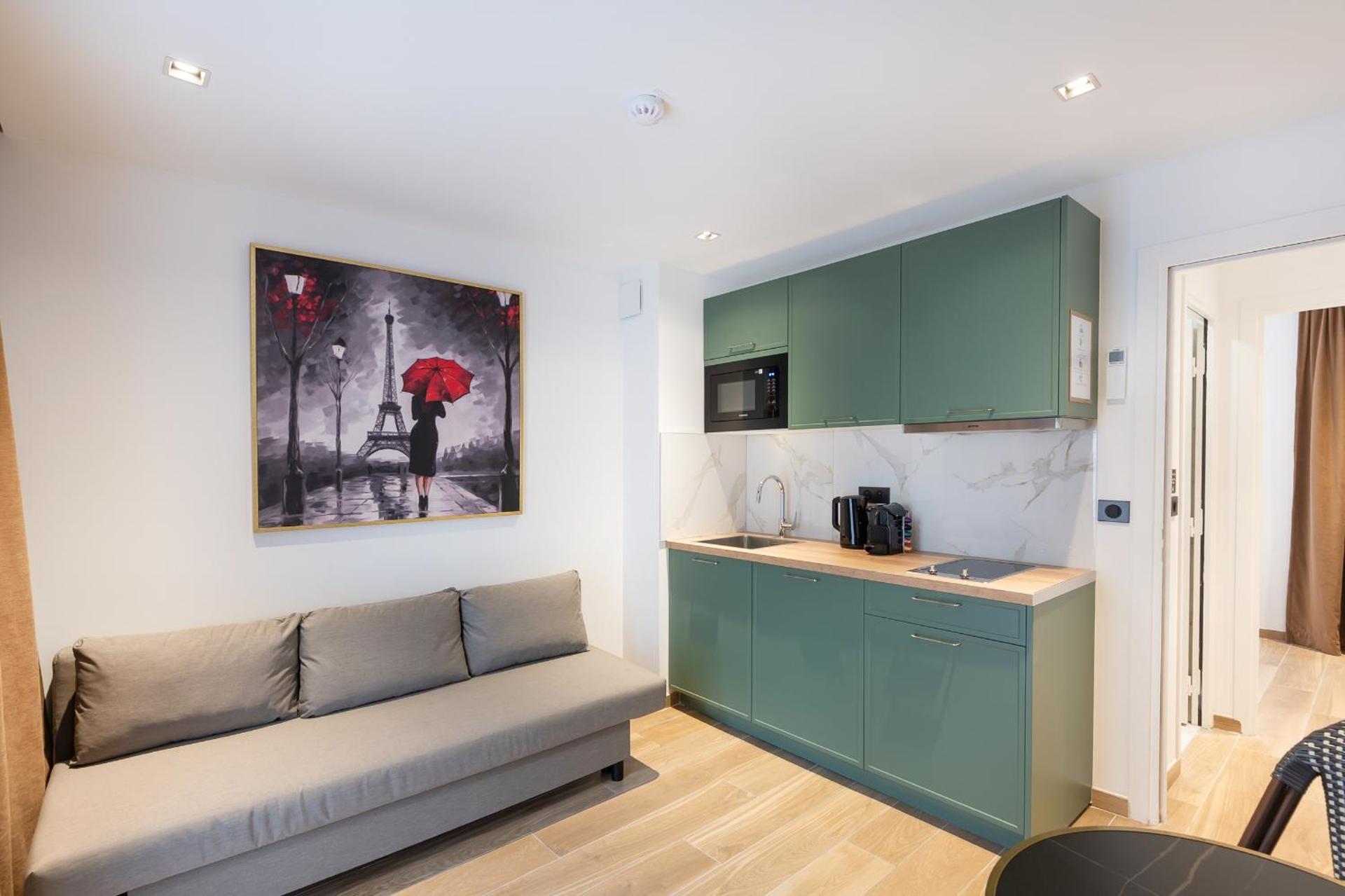 Les Suites Tour Eiffel