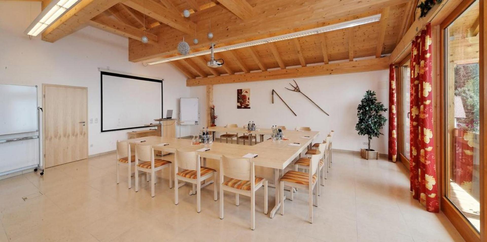 Meeting/conference room