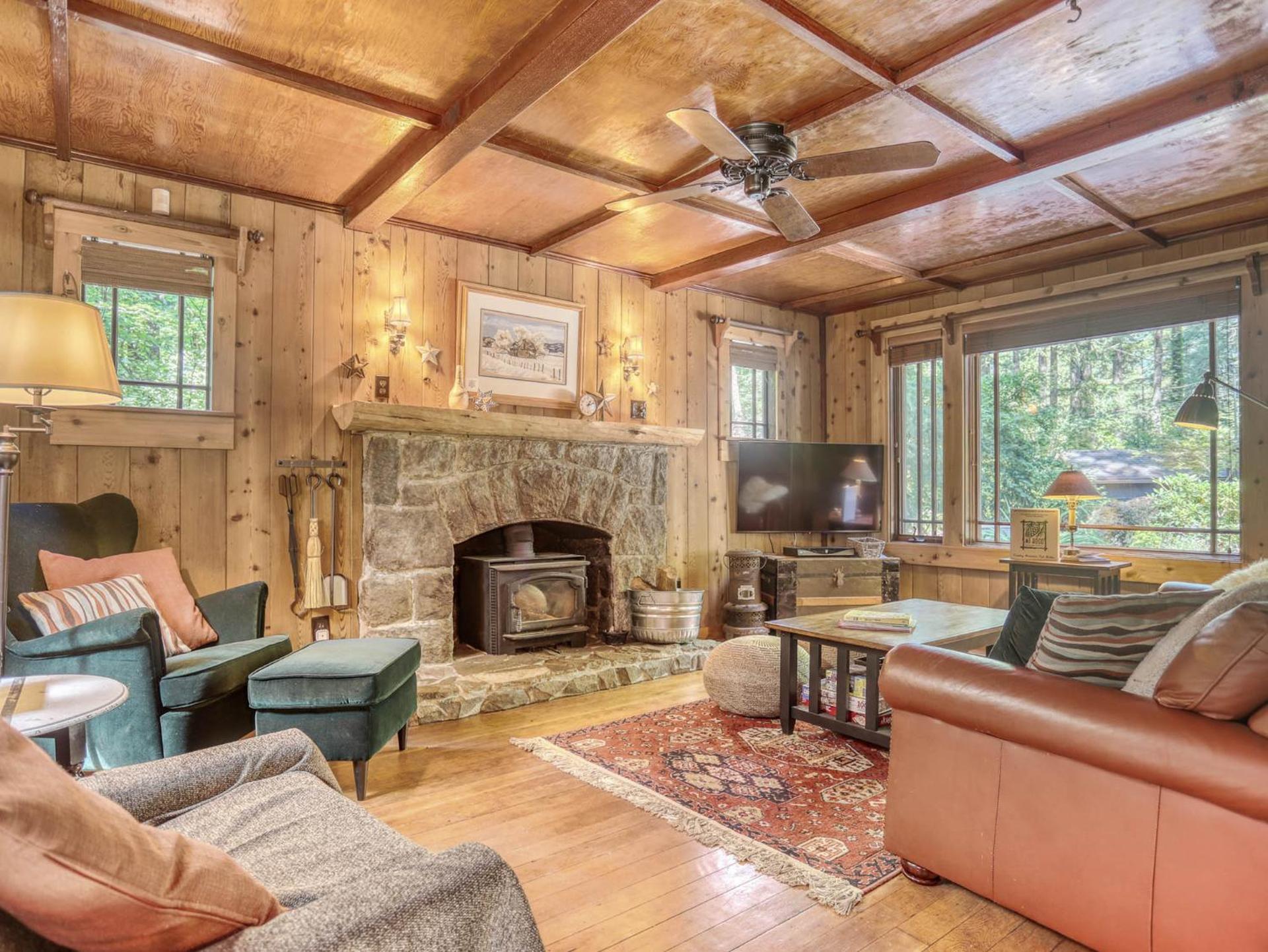 Wallace Cottage - Meredith Lodging