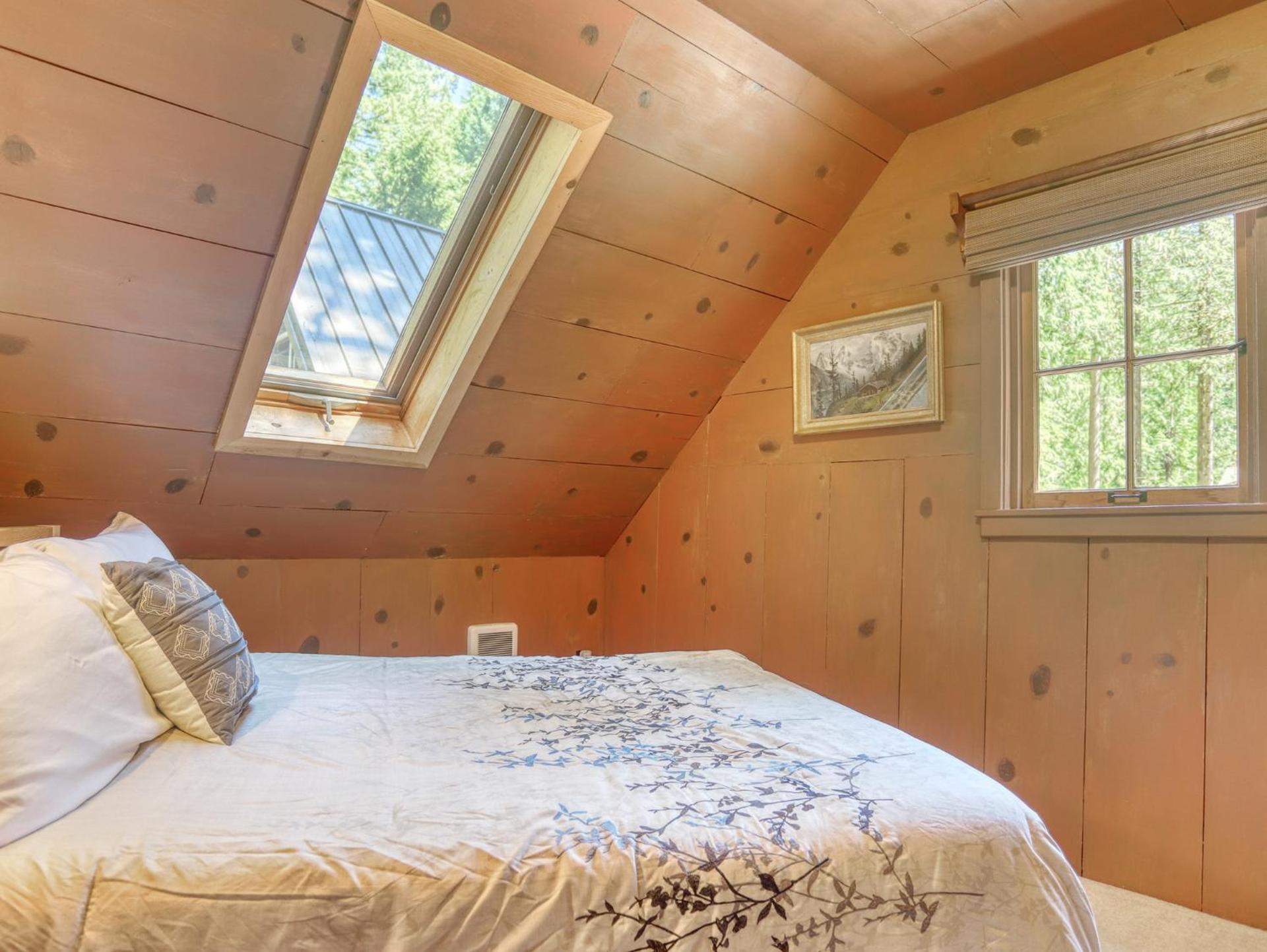 Wallace Cottage - Meredith Lodging