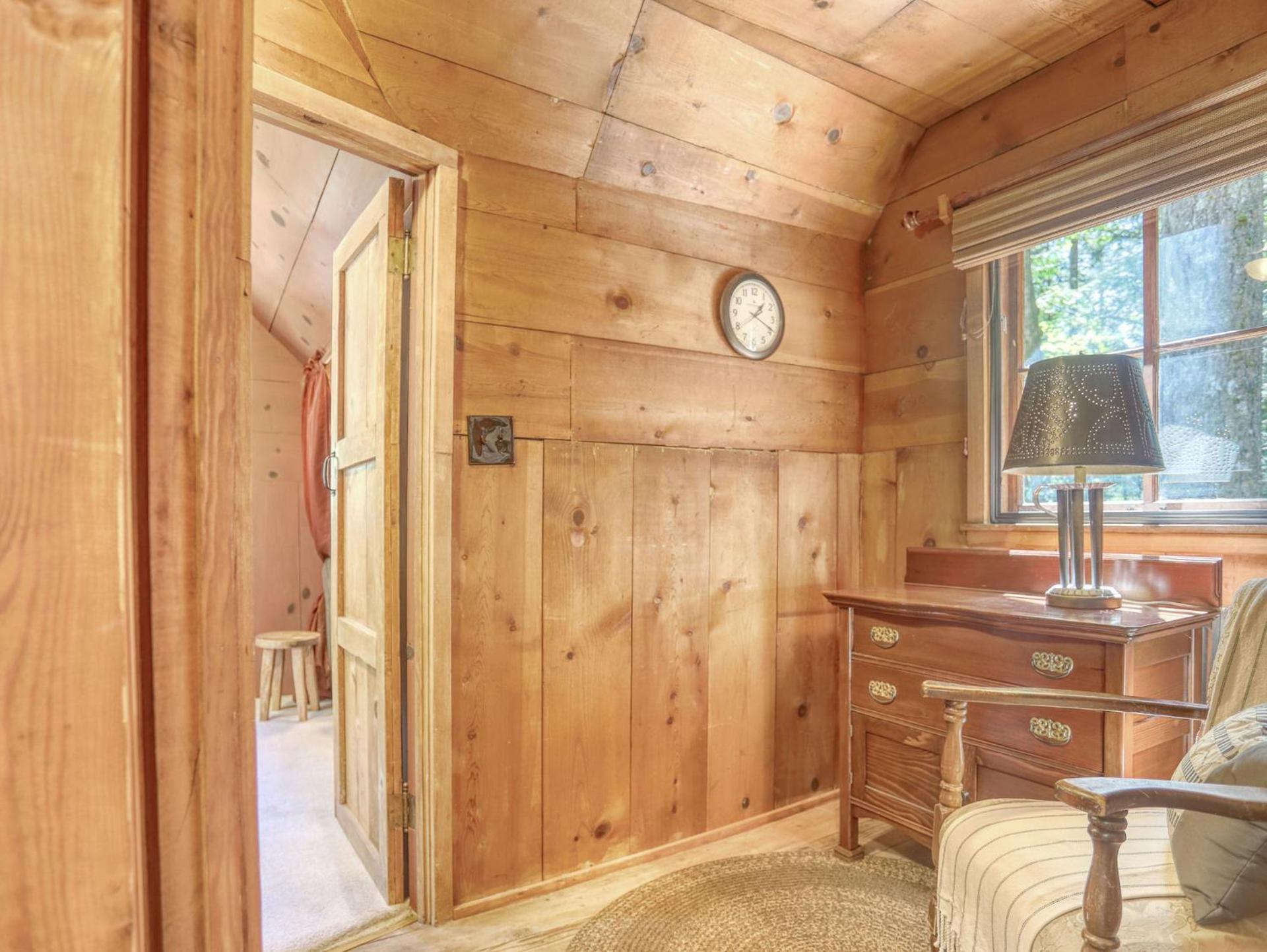 Wallace Cottage - Meredith Lodging