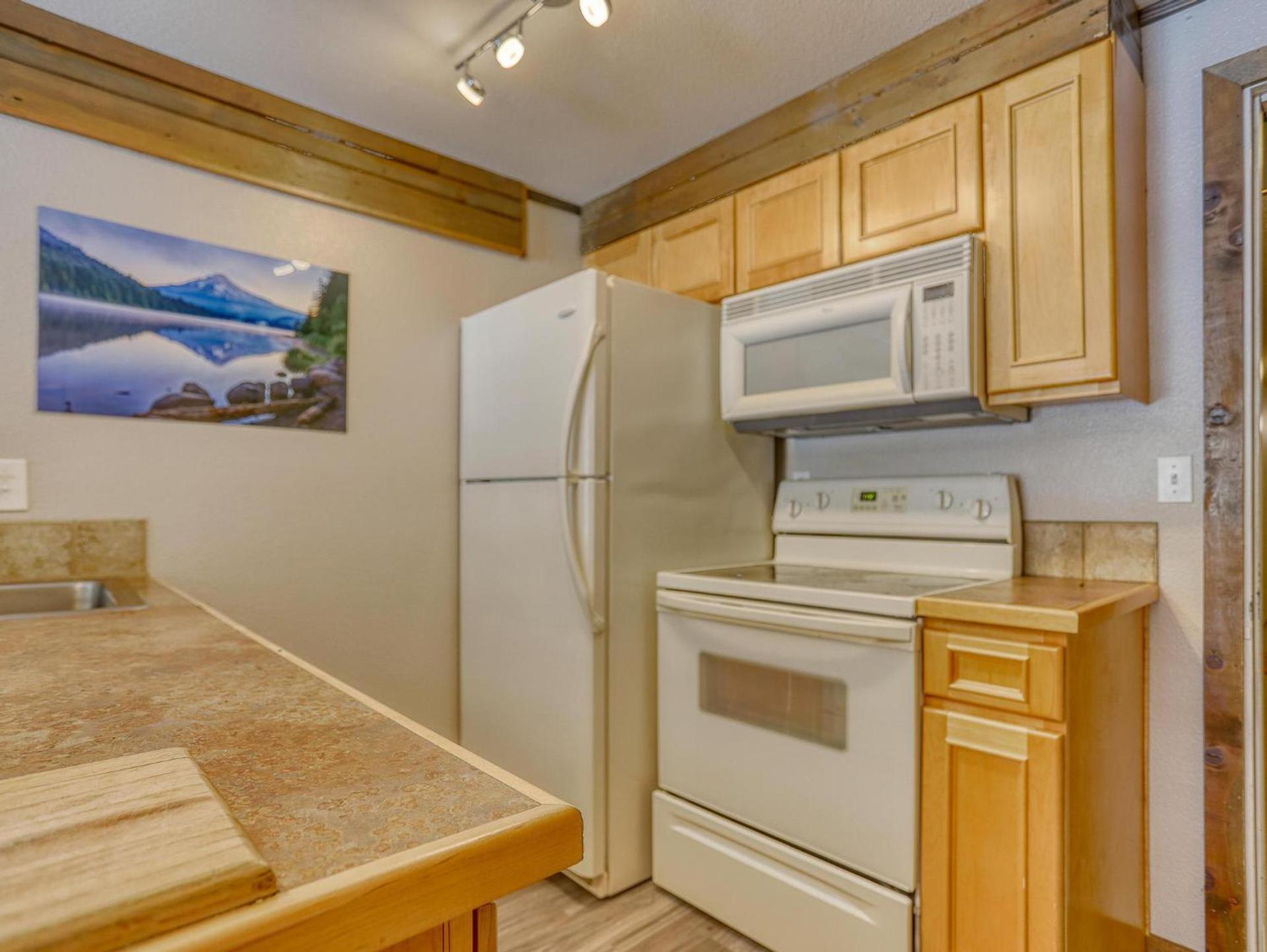 Thunderhead Lodge #301 - Meredith Lodging