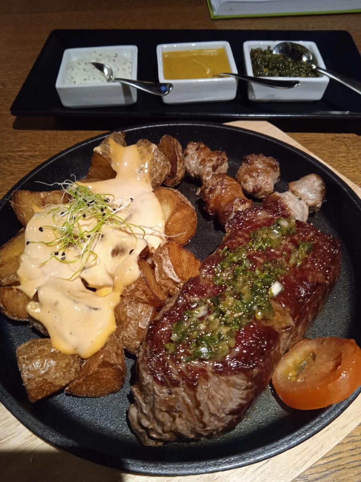 Restaurant/places to eat