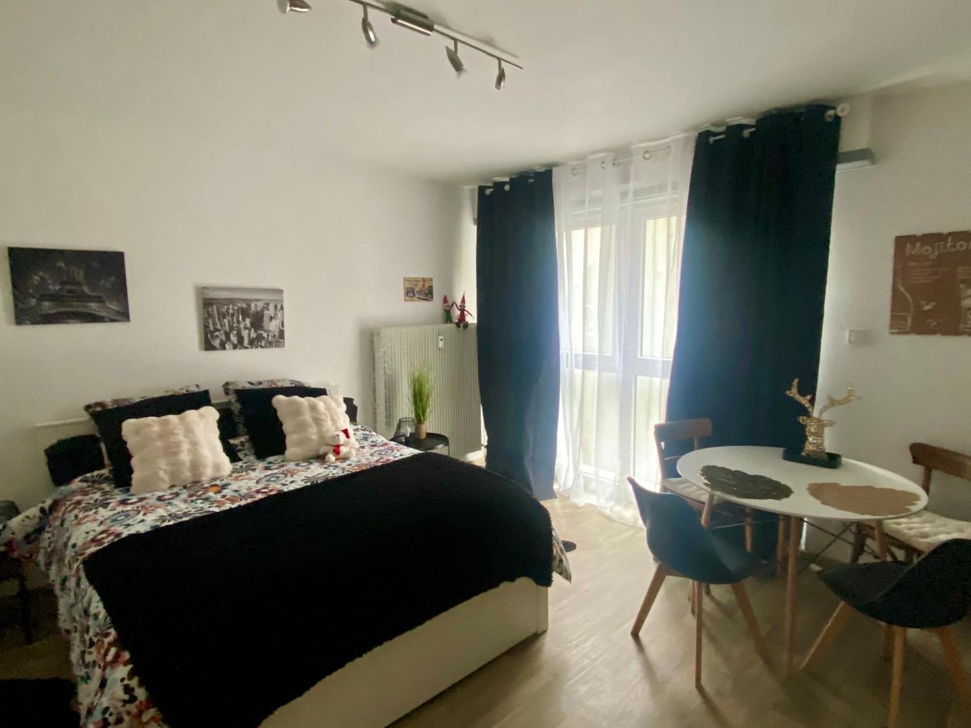 Studio Moderne Tout équipé Wifi - Parking gratuit - Proche de la Nature