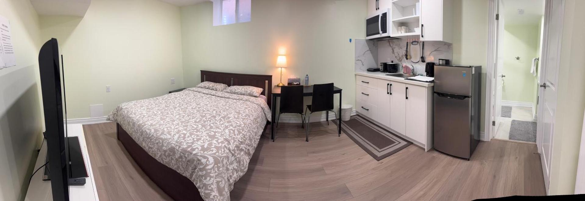 B2 Cozy room by Mendy