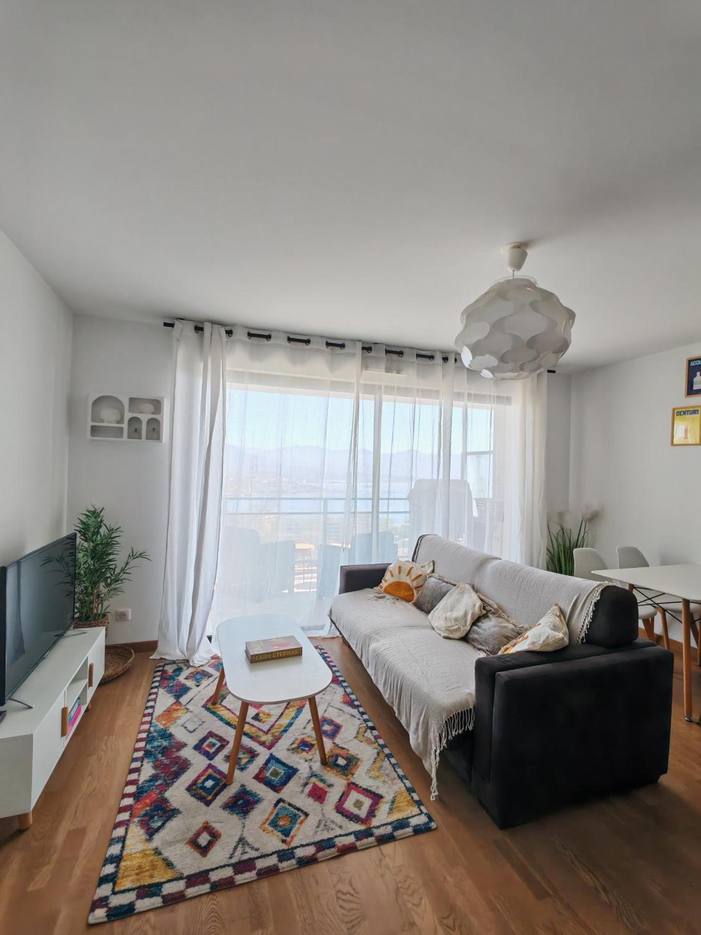 Appartement terrasse spacieuse, vue mer & clim