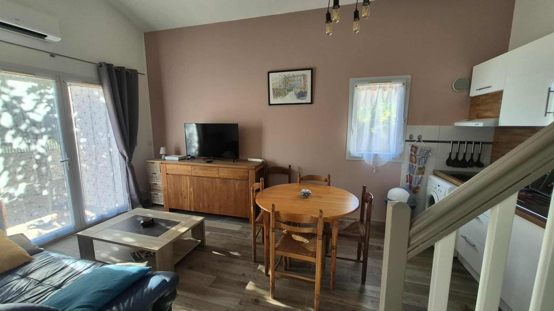 Maison 100m de la plage avec parking securise plus fibre optique internet