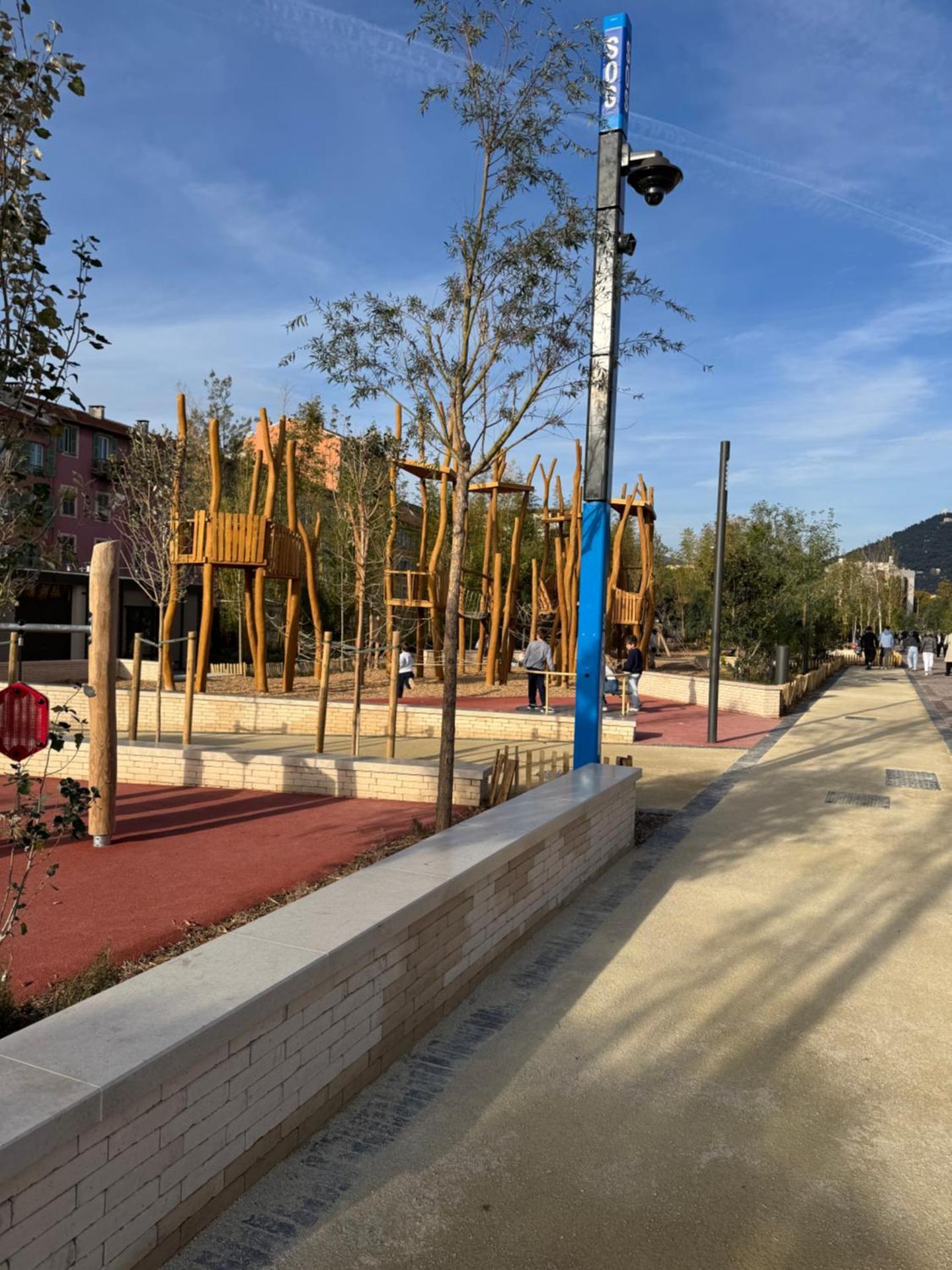 Beau Studio avec belle terrasse au centre ville de Nice