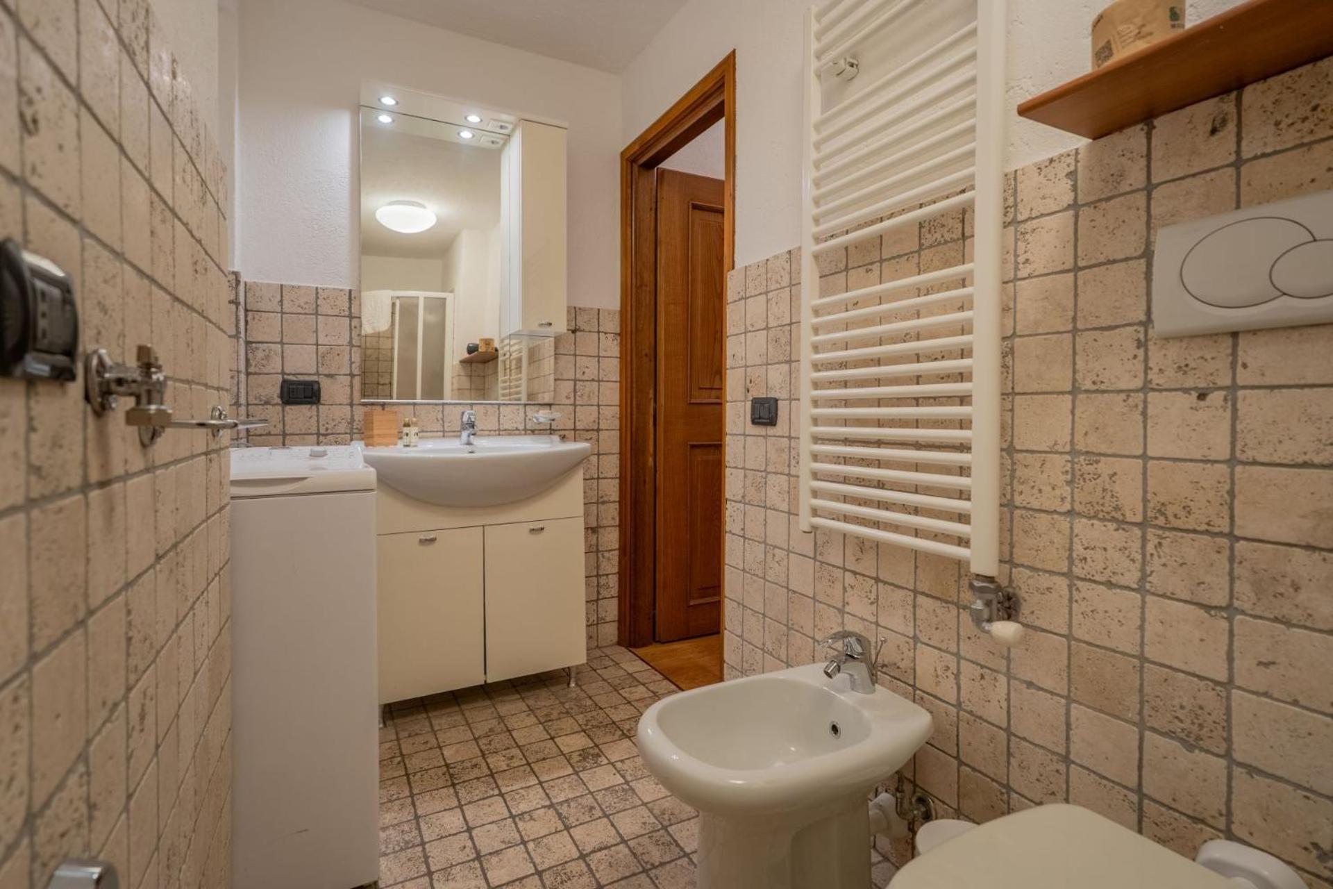 CASA JULIE - Accogliente rifugio nella quiete - COUR 0157