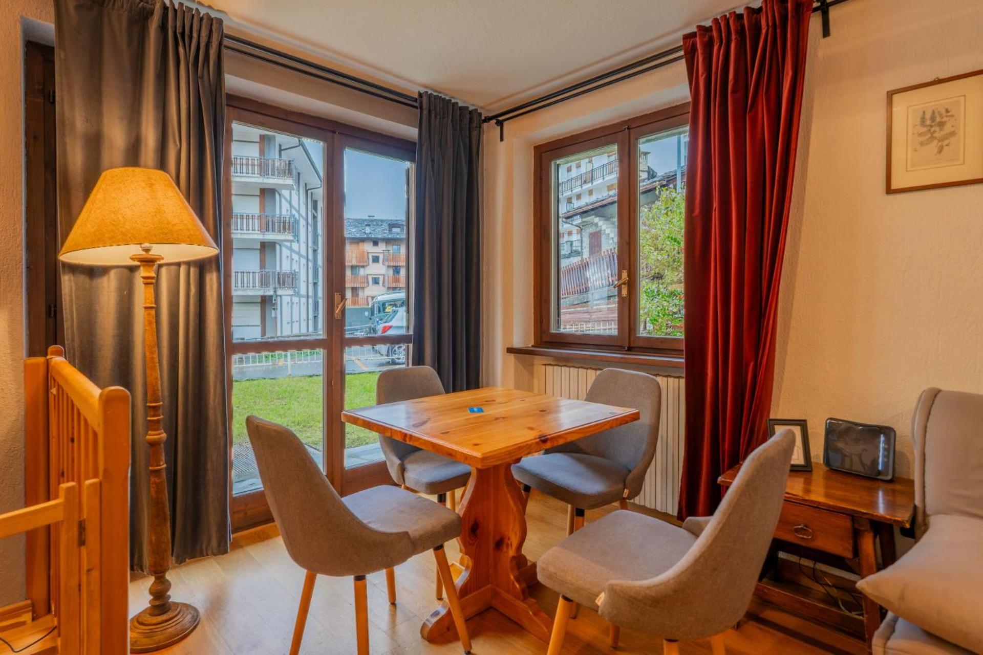 CASA JULIE - Accogliente rifugio nella quiete - COUR 0157