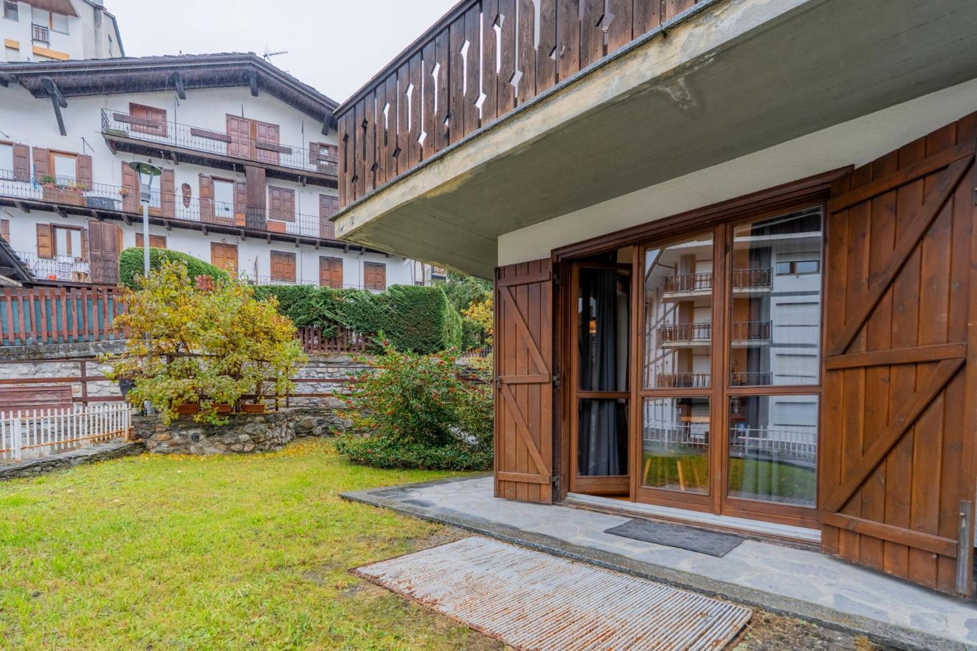 CASA JULIE - Accogliente rifugio nella quiete - COUR 0157