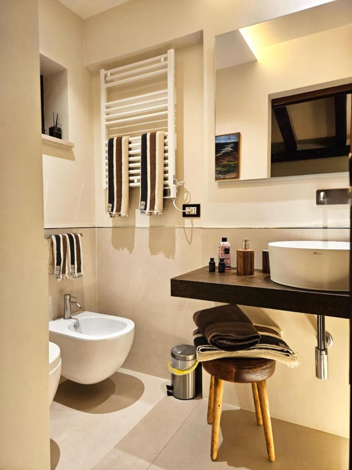 I Lari Castel Del Monte