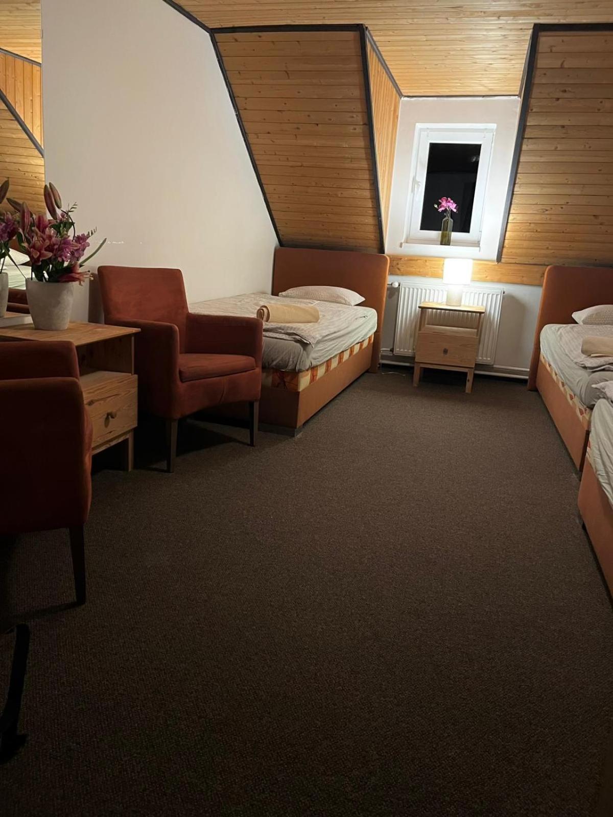 Hotel & Restaurant Adolfovský Dvůr