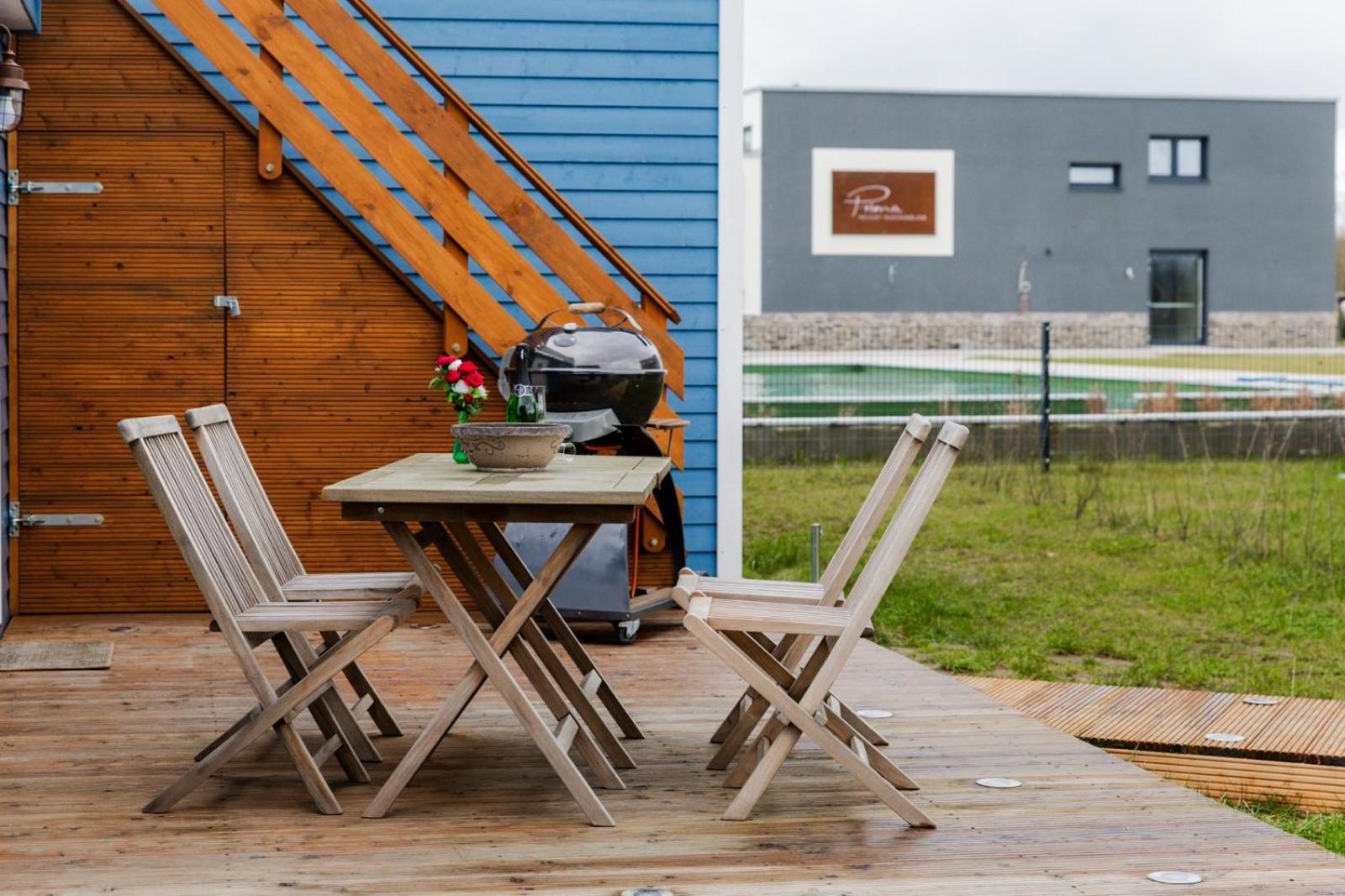 Prima Camping Resort Boddenblick -Stellplätze-Schlaffässer-Tiny Houses in Ostsee Nähe