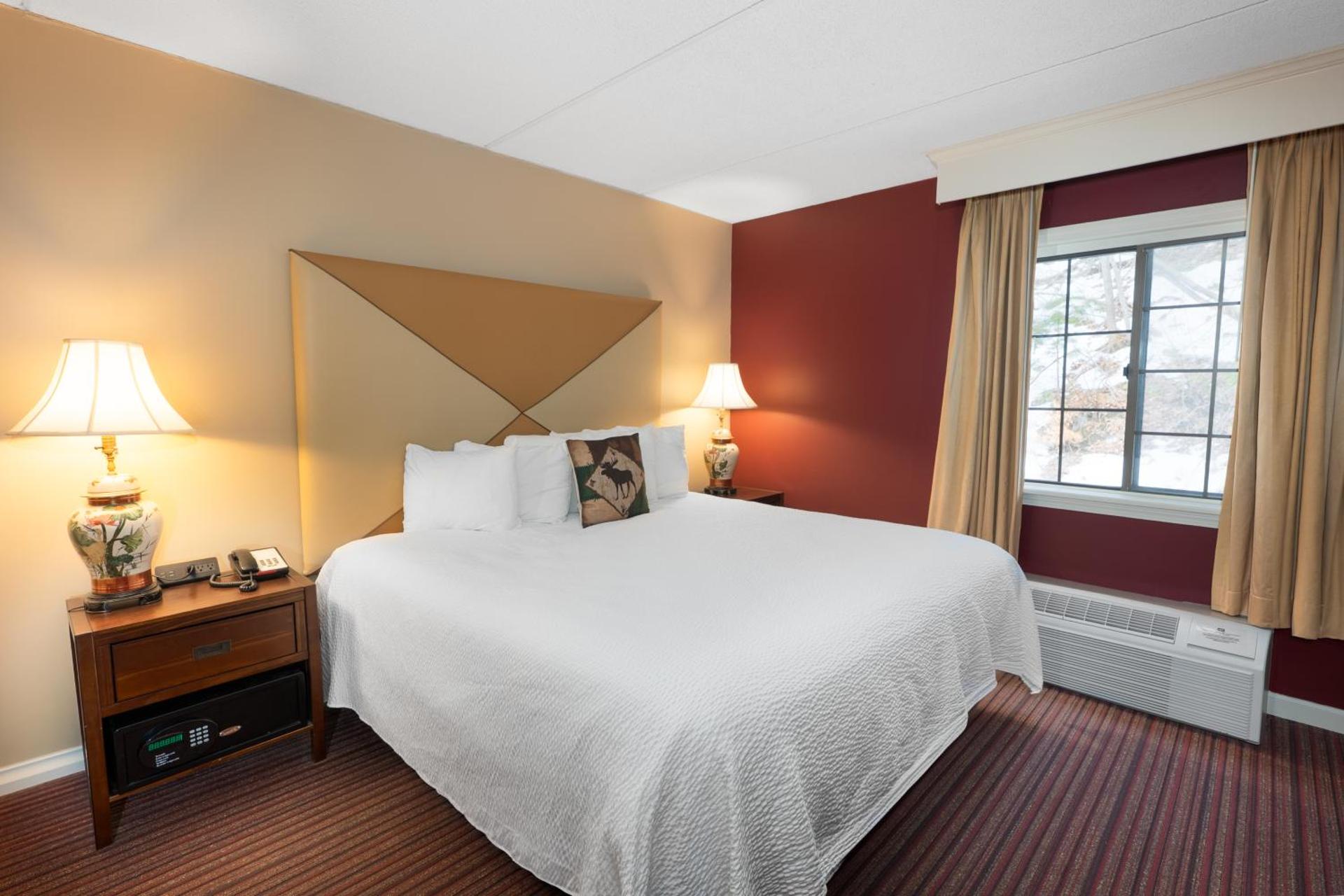 Fireside Inn & Suites West Lebanon