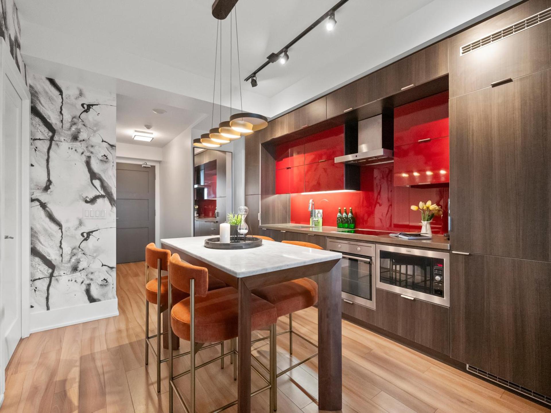 Grand Park Suites - Toronto's Convention District