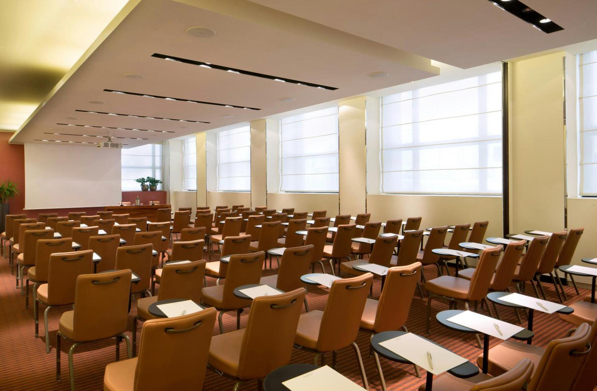 Meeting/conference room