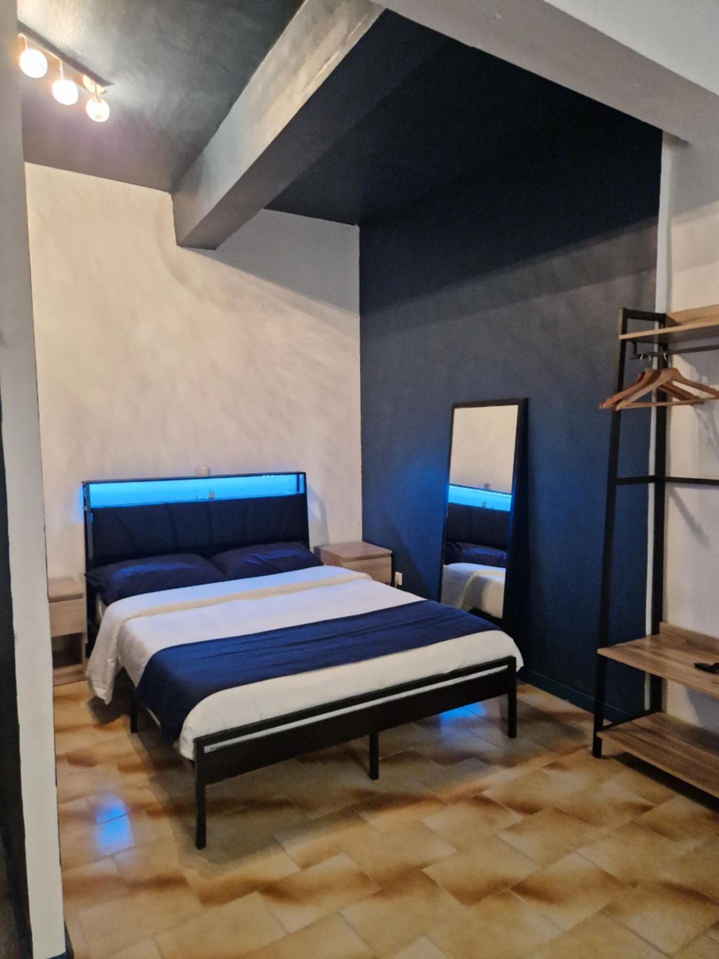 Charmant studio centre Arles, 2 min des Arènes