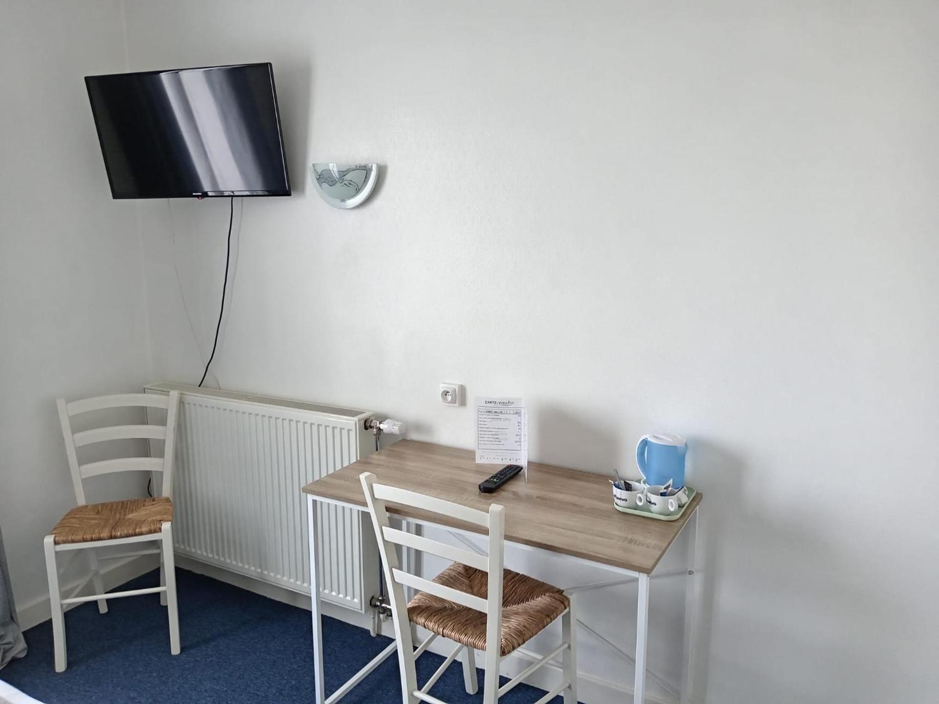 Hôtel Le Lyon Vert Commentry