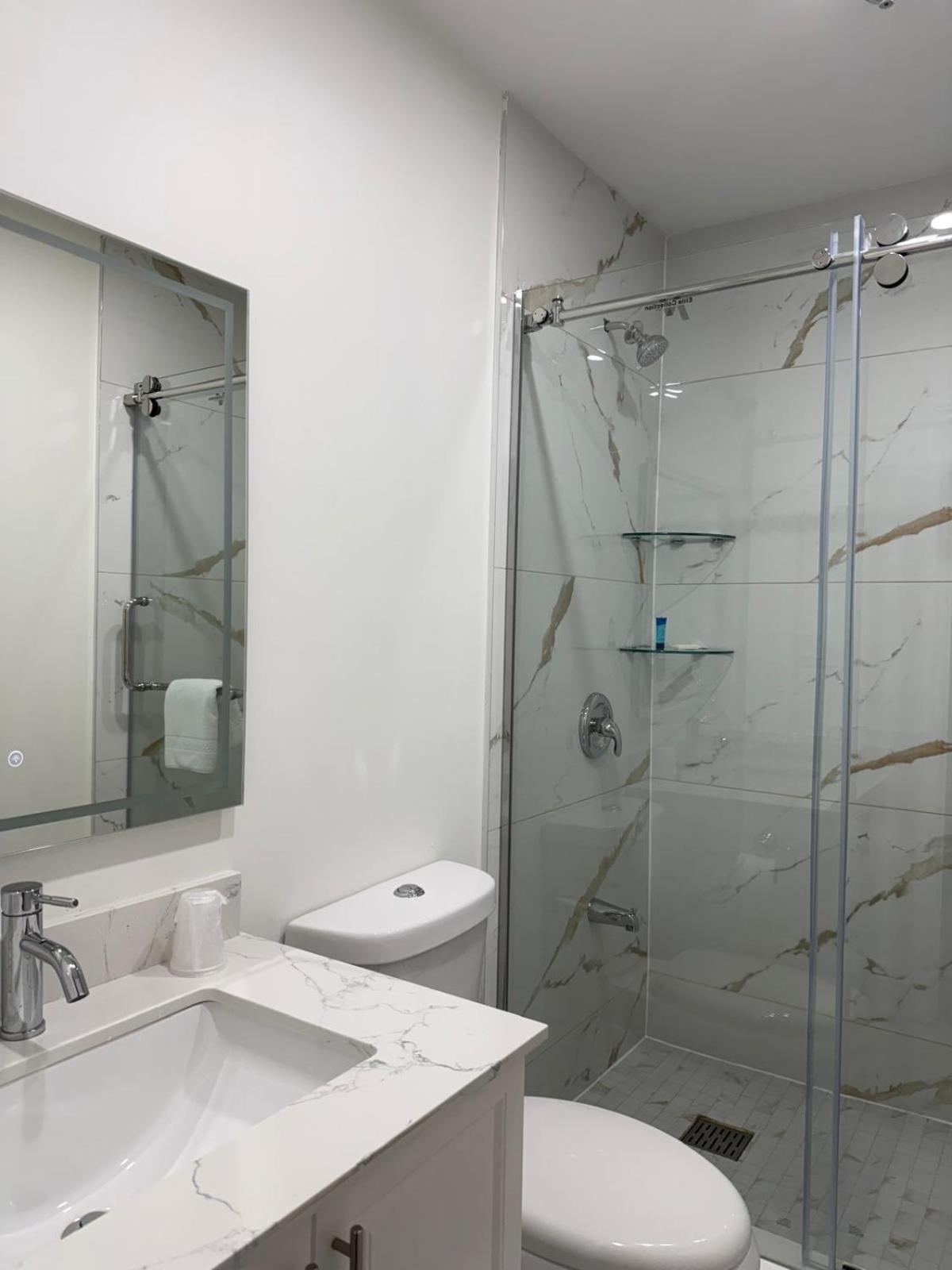 NU Hotel Toronto Airport