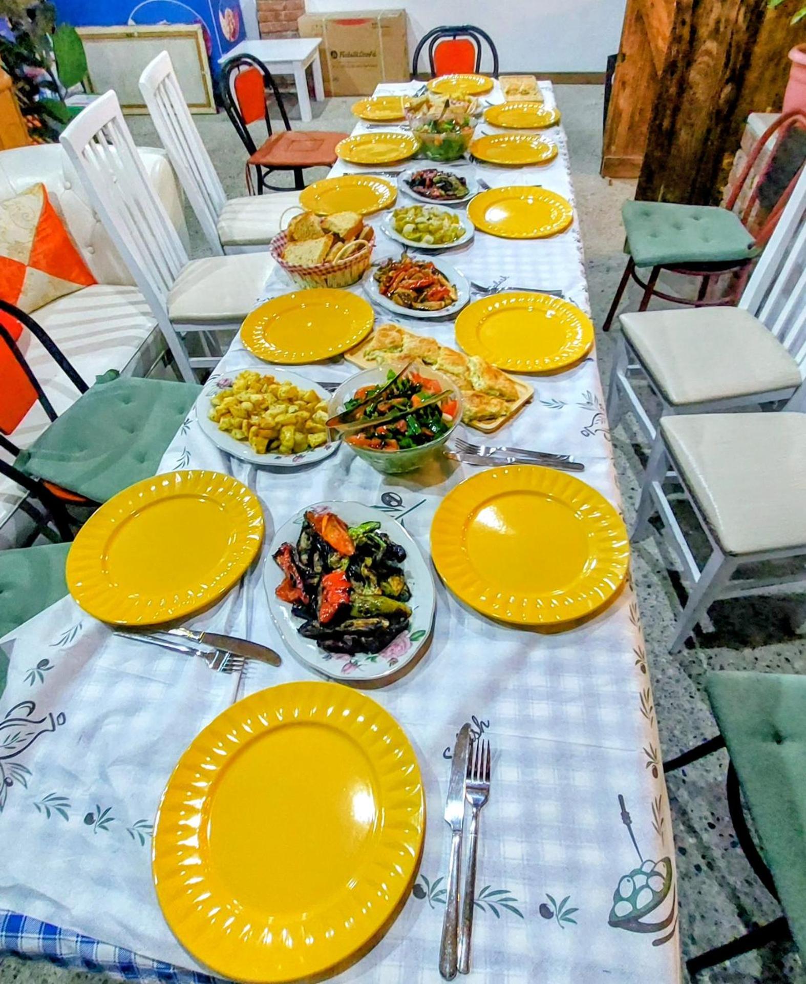 Restaurant/places to eat