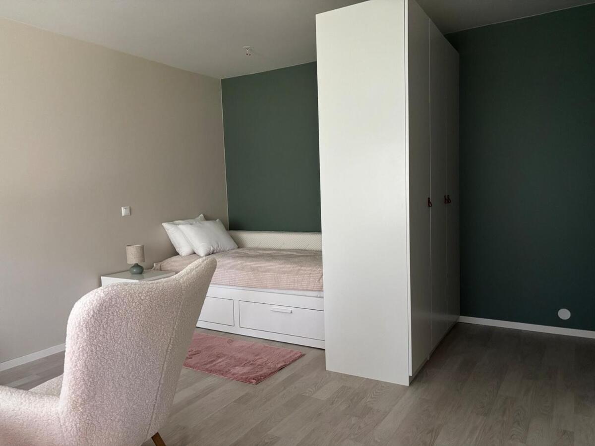 Cozy apartment for 2 - free parking