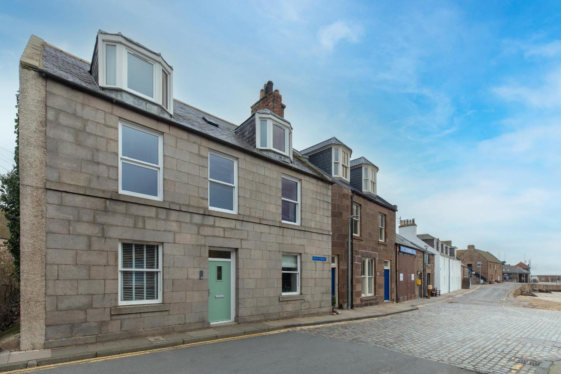 Stonehaven ground floor home with a spectacular harbour view.