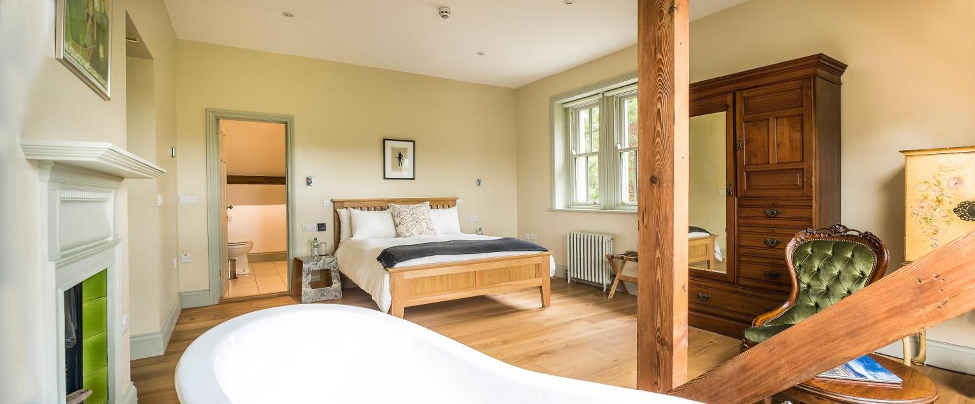 Photo of the whole room