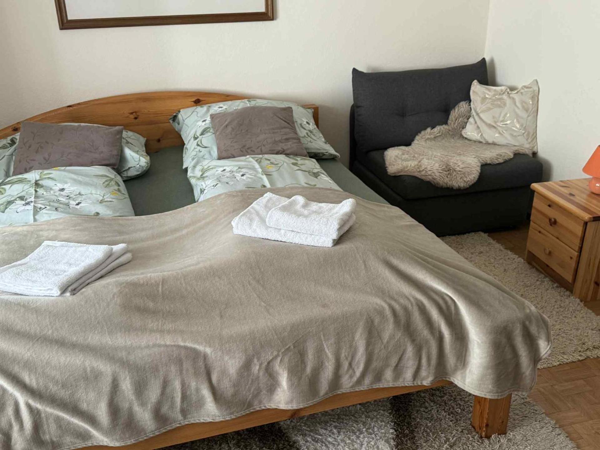 Steinadler apartman kertes ház csendes helyen saját parkolóval kutyabarát