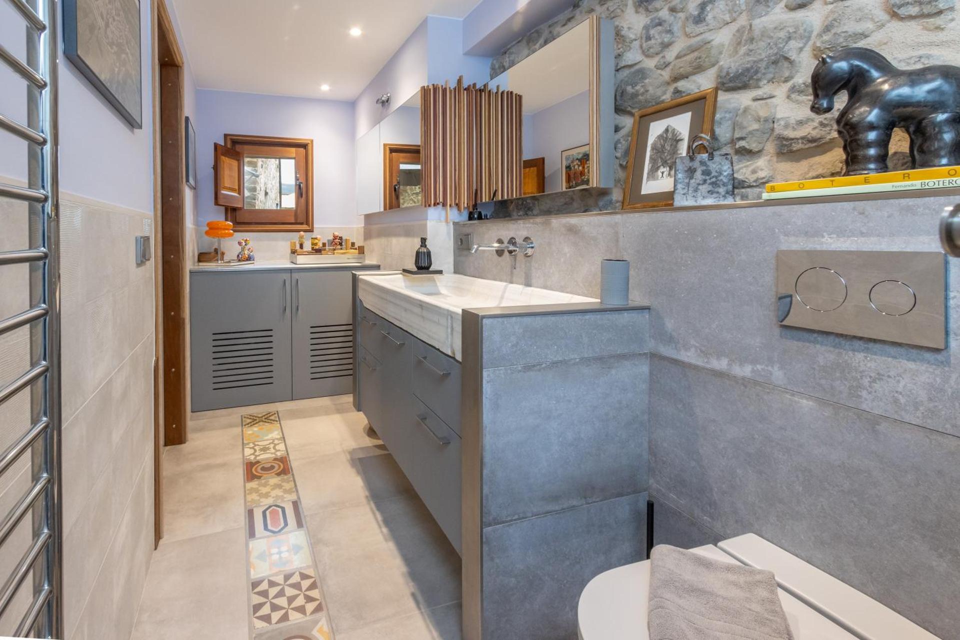 Kel Domènech Luxury Apartment