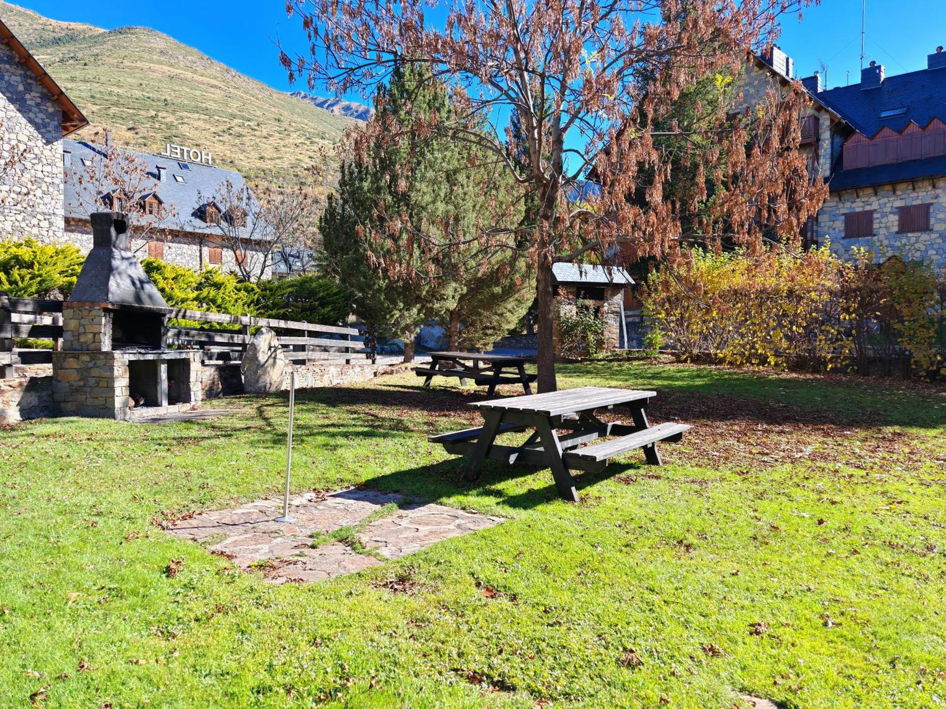 Planta baja con piscina y barbacoa- La experiencia perfecta - Herbasabina 1