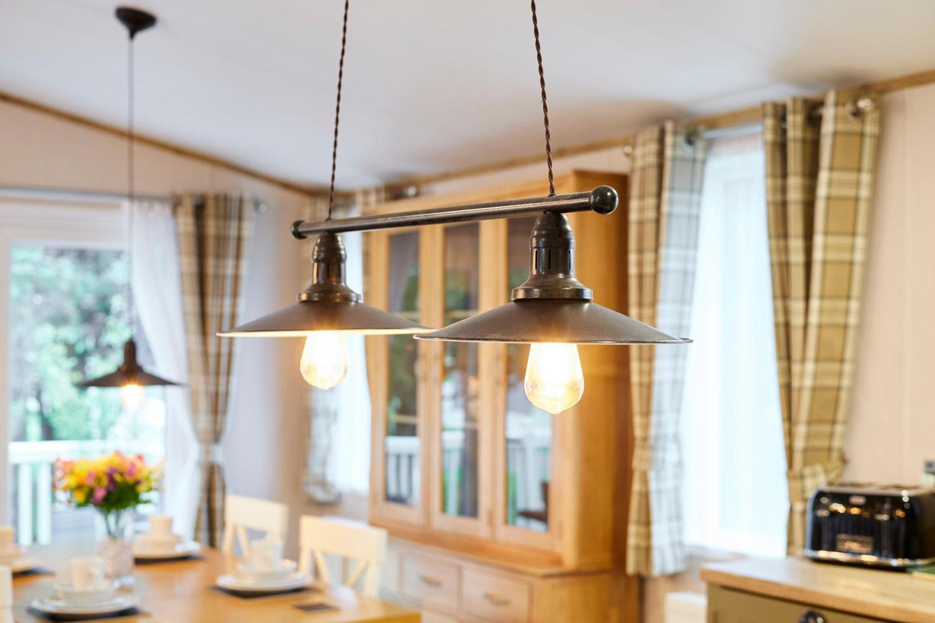 Foxglove Lodge with Hot Tub