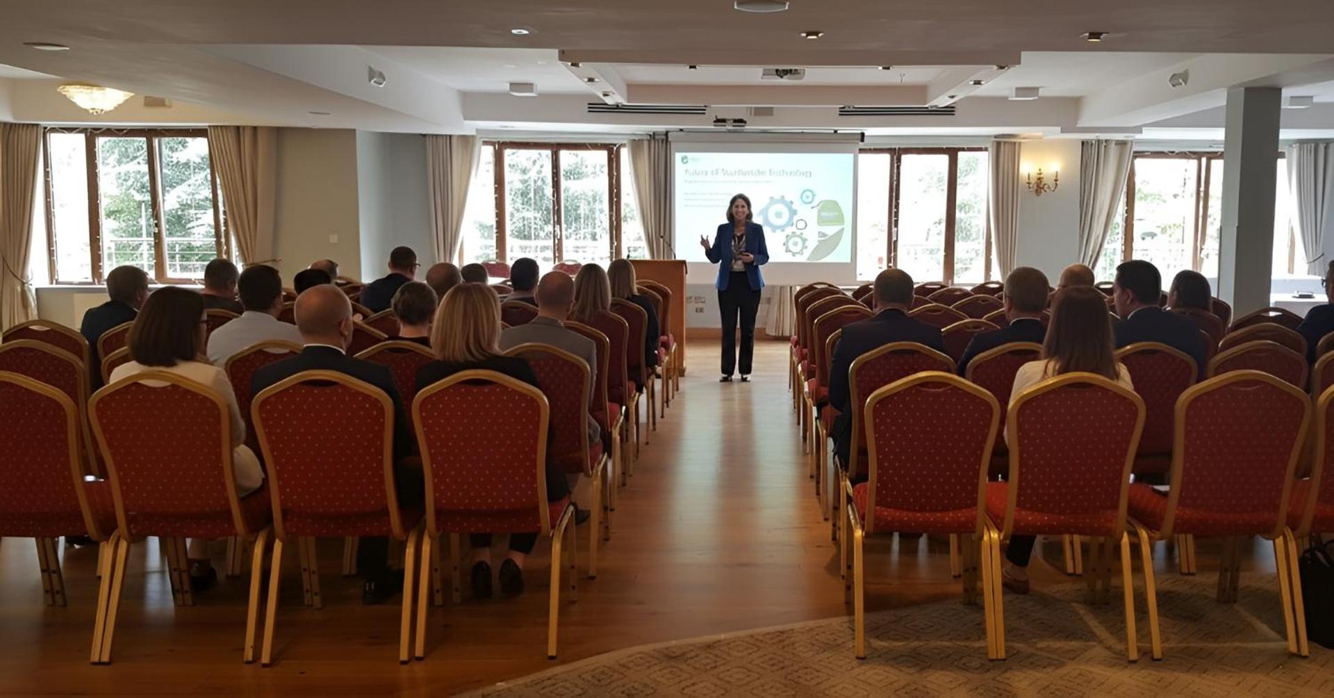 Meeting/conference room