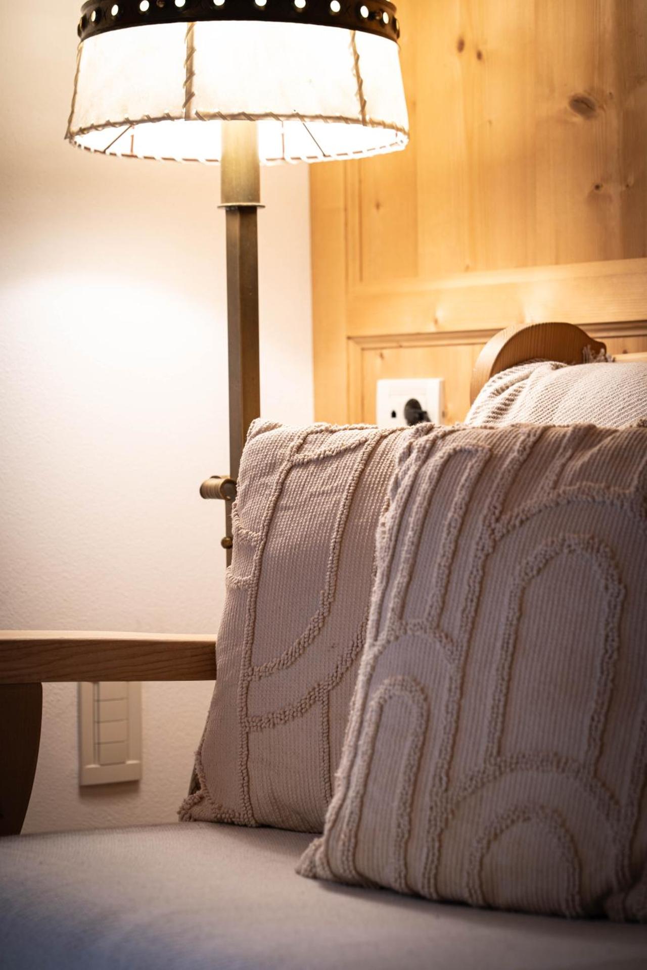 Traditional Cozy Apartment