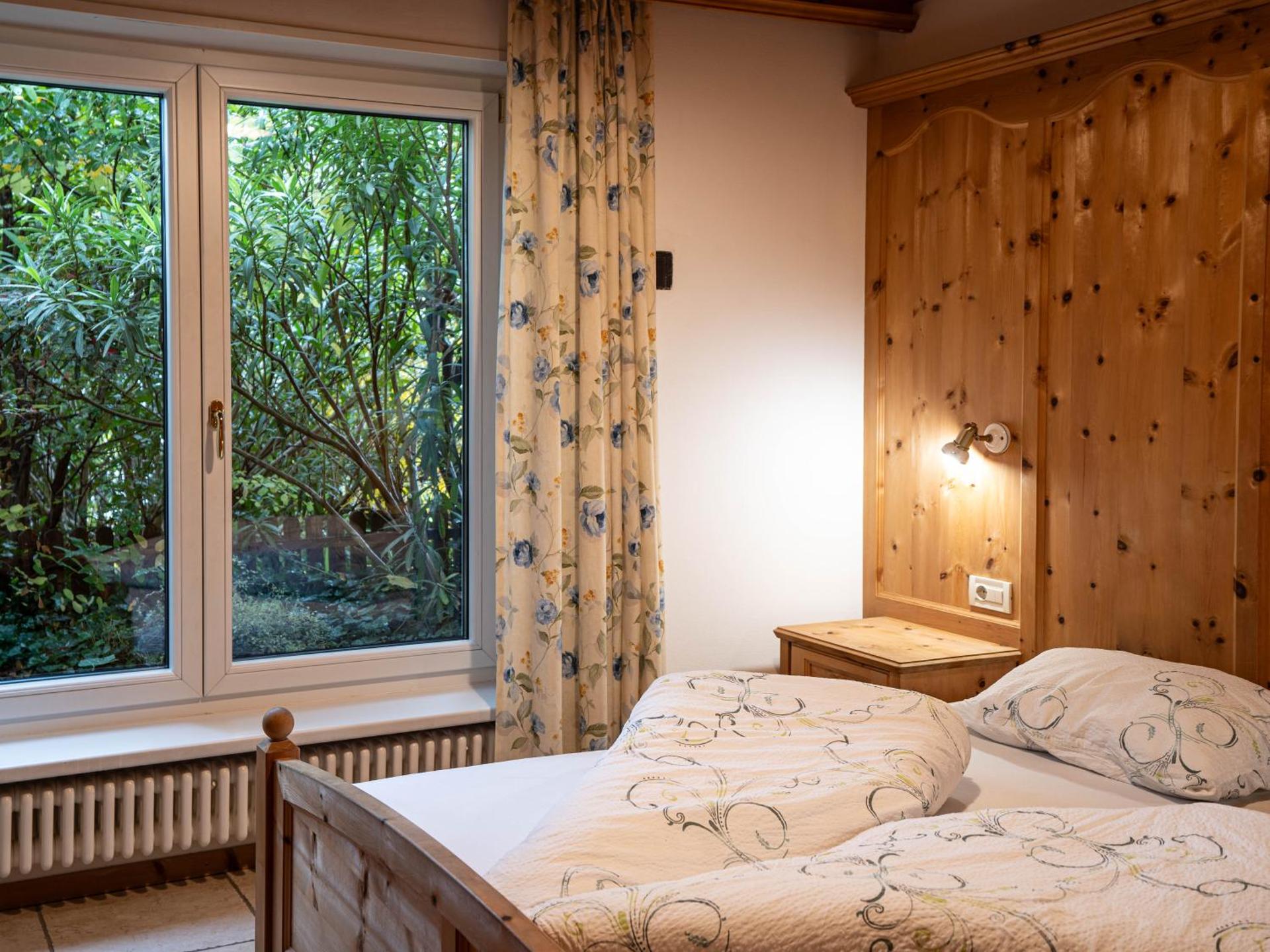 Traditional Cozy Apartment