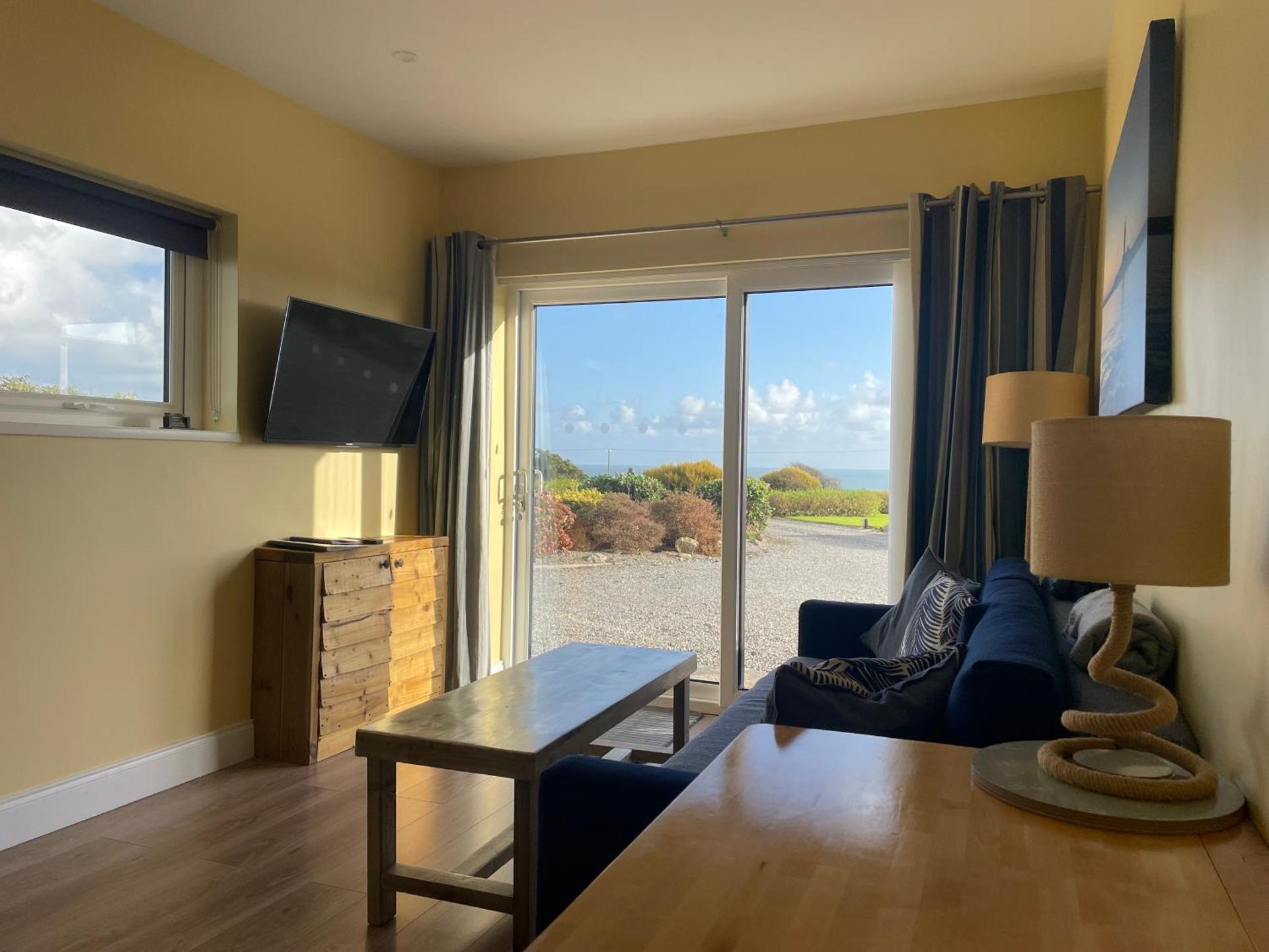 Beautiful one bed with stunning sea view